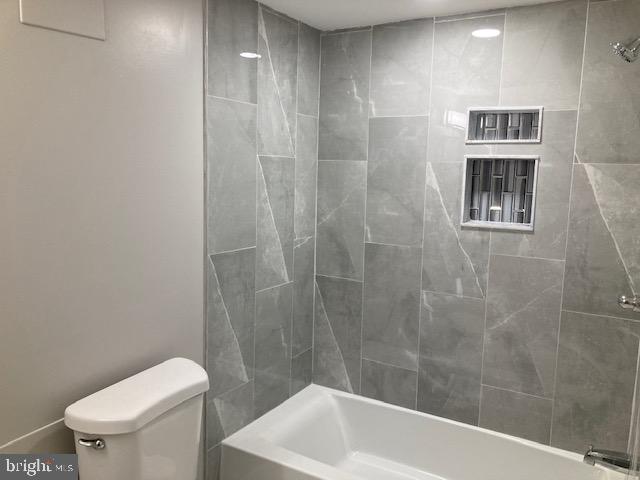 RANDALLWOOD - Residential