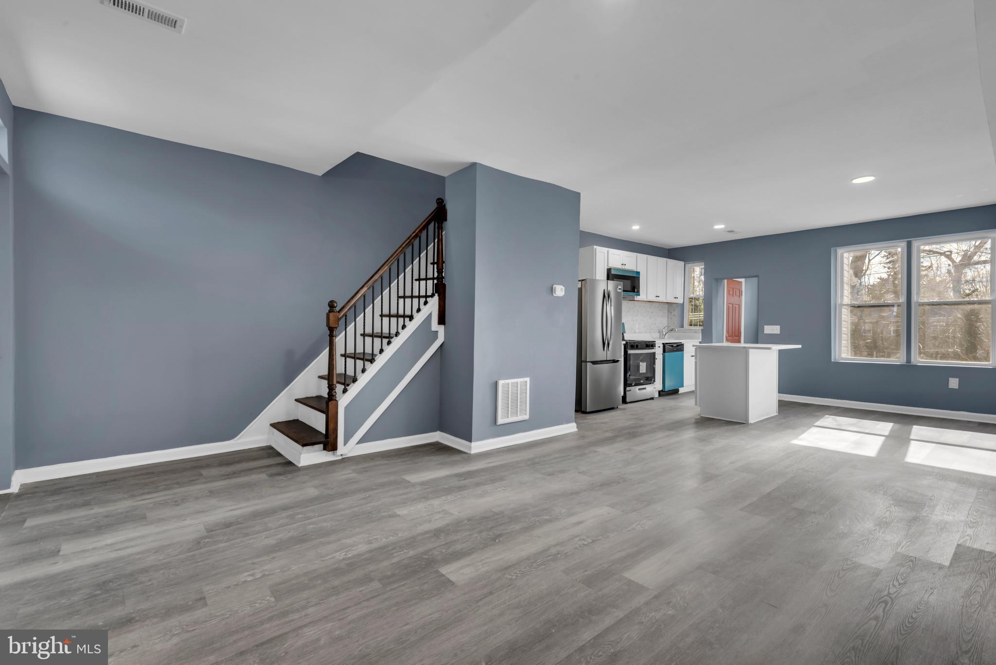 TOWANDA - Residential