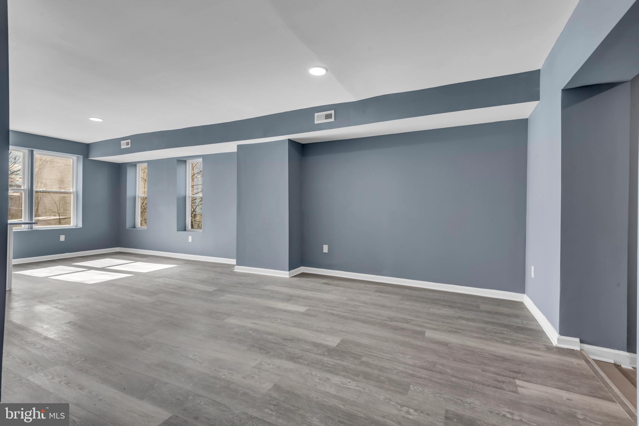 TOWANDA - Residential