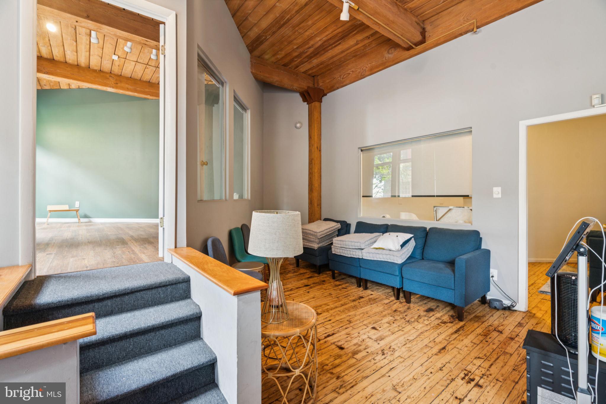 PHILADELPHIA - Residential