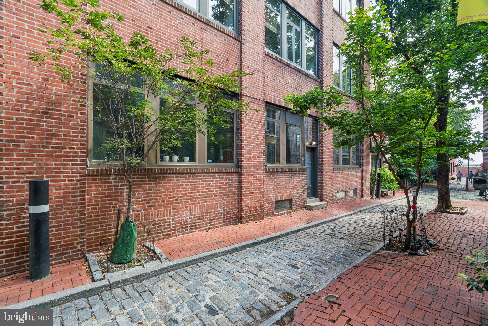 PHILADELPHIA - Residential