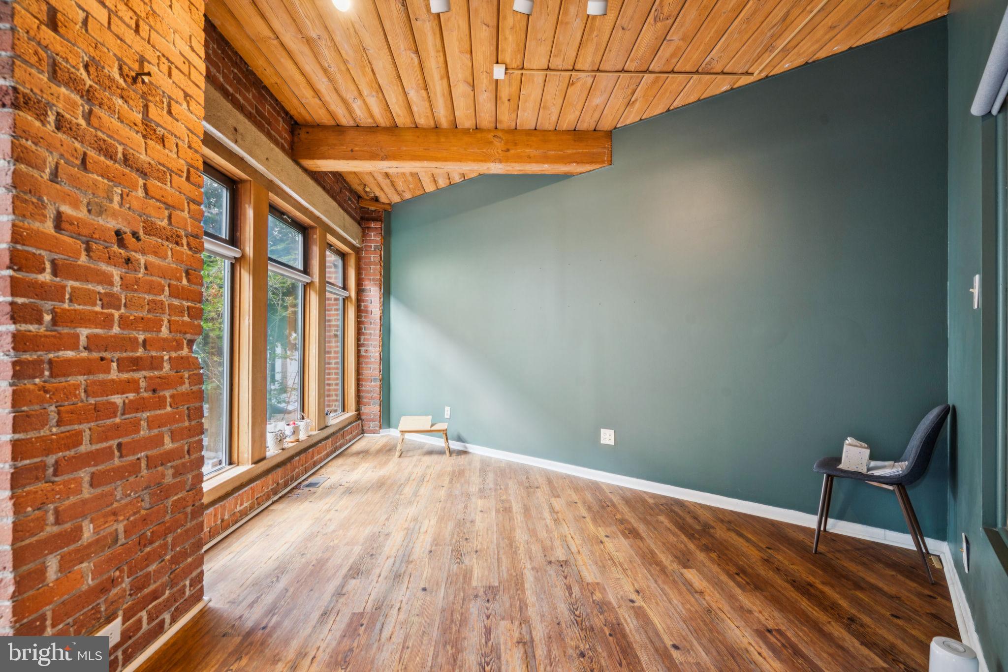 PHILADELPHIA - Residential