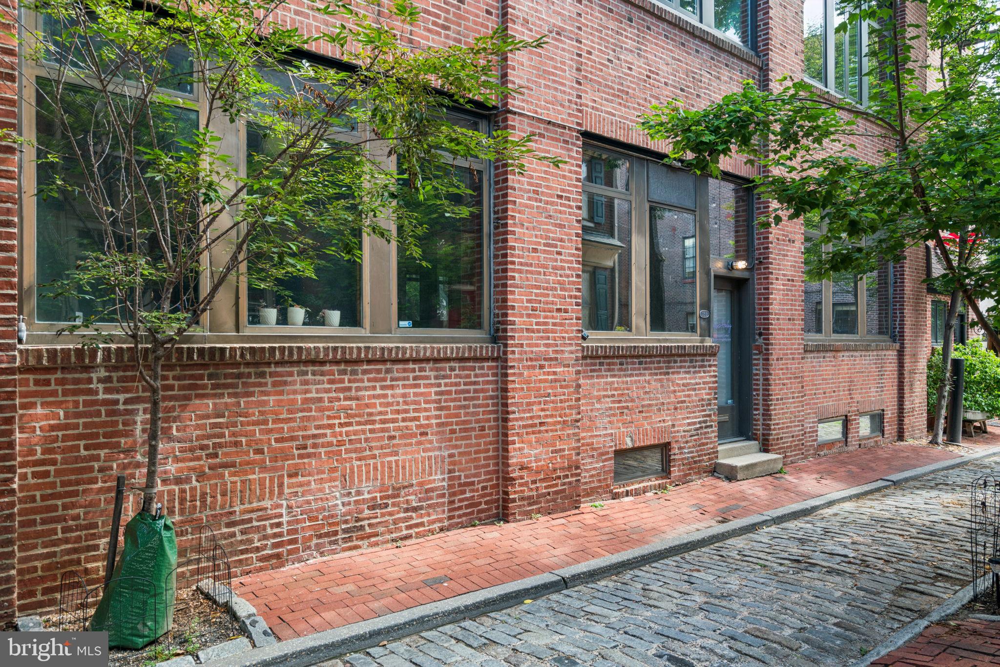 PHILADELPHIA - Residential