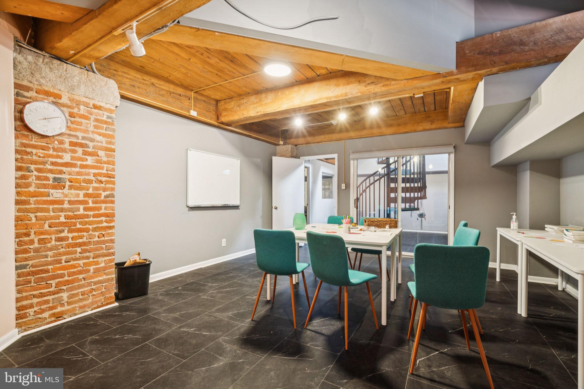 PHILADELPHIA - Residential