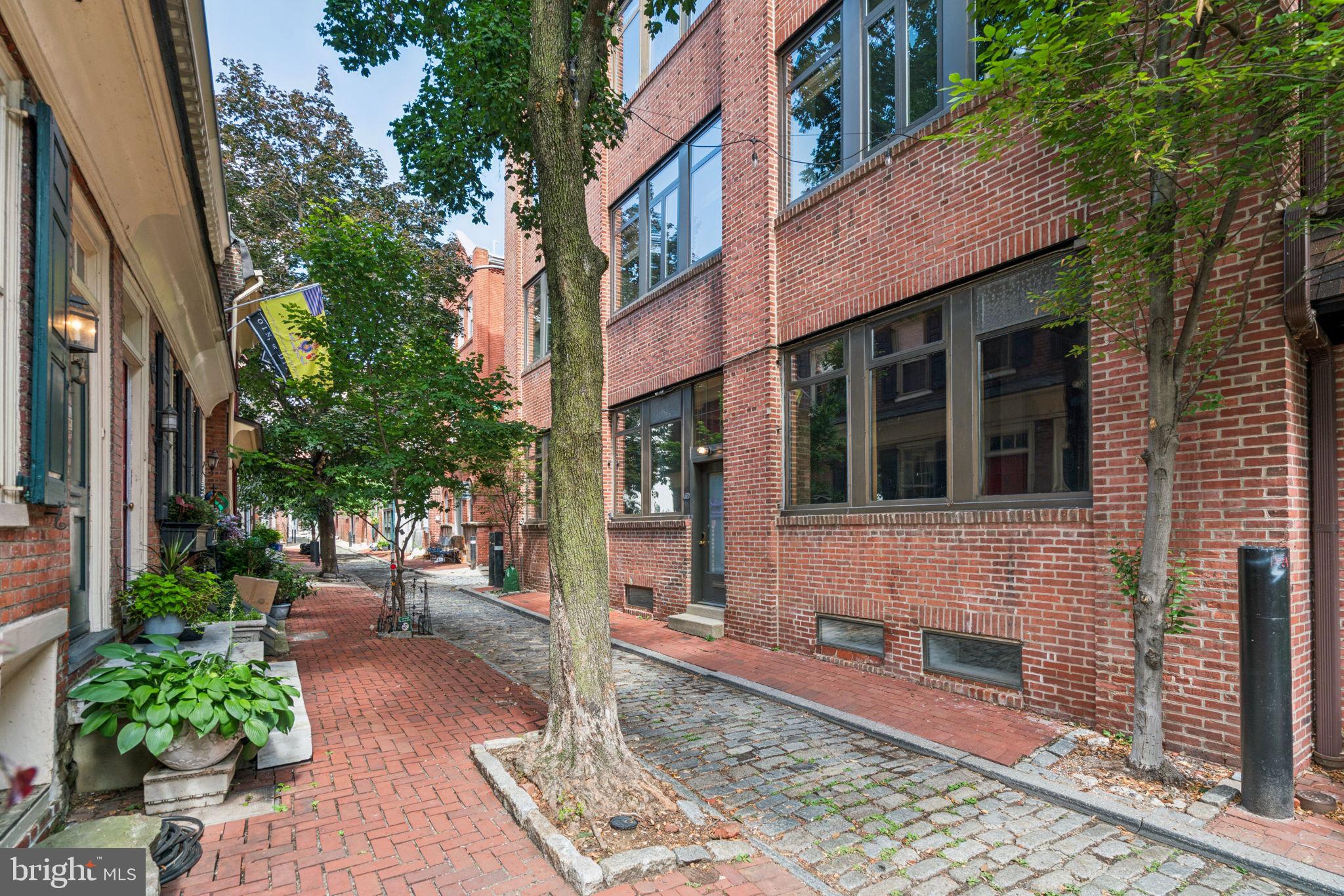 PHILADELPHIA - Residential