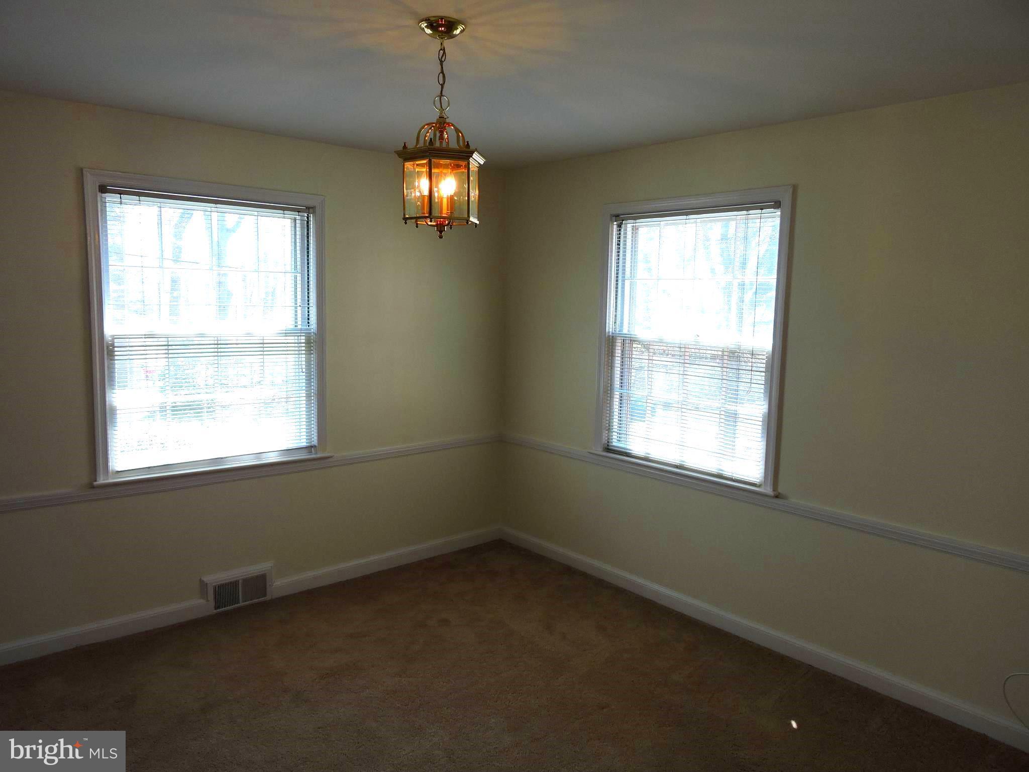 PARKWOOD - Residential Lease