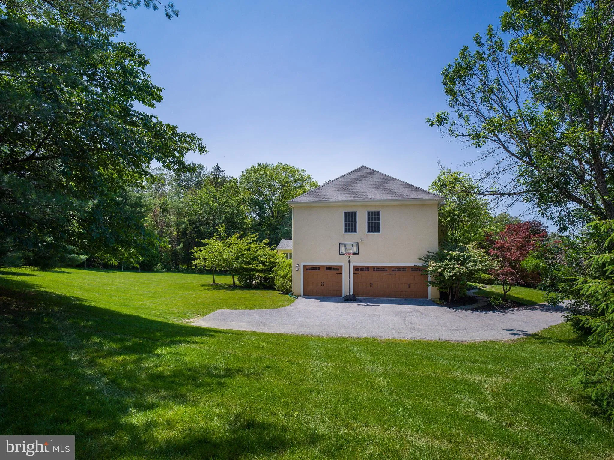 Wayne, Pennsylvania 19087, United States, 5 Bedrooms Bedrooms, ,4 BathroomsBathrooms,Residential,Active,158158