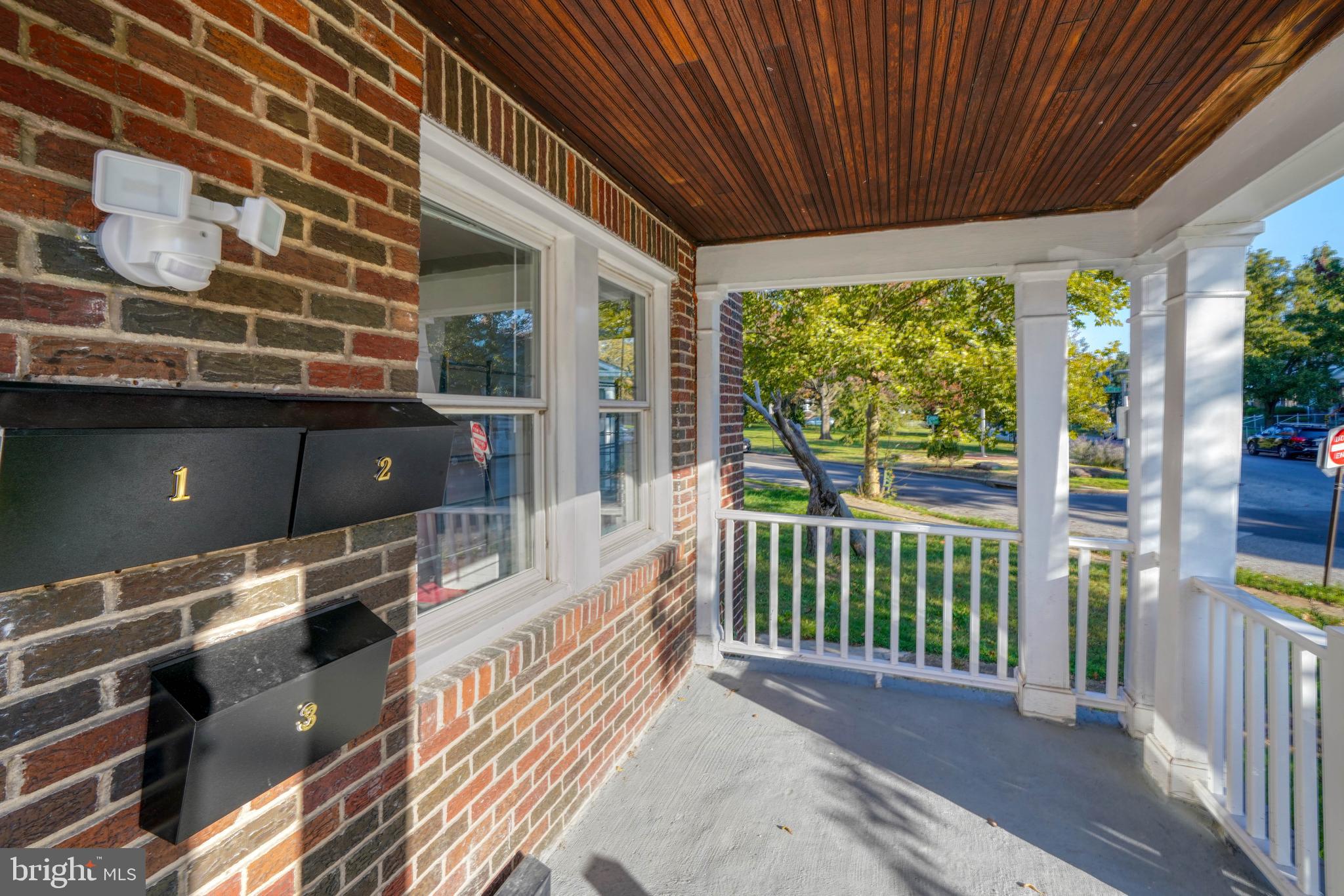 EDMONDSON VIILLAGE - Residential Lease