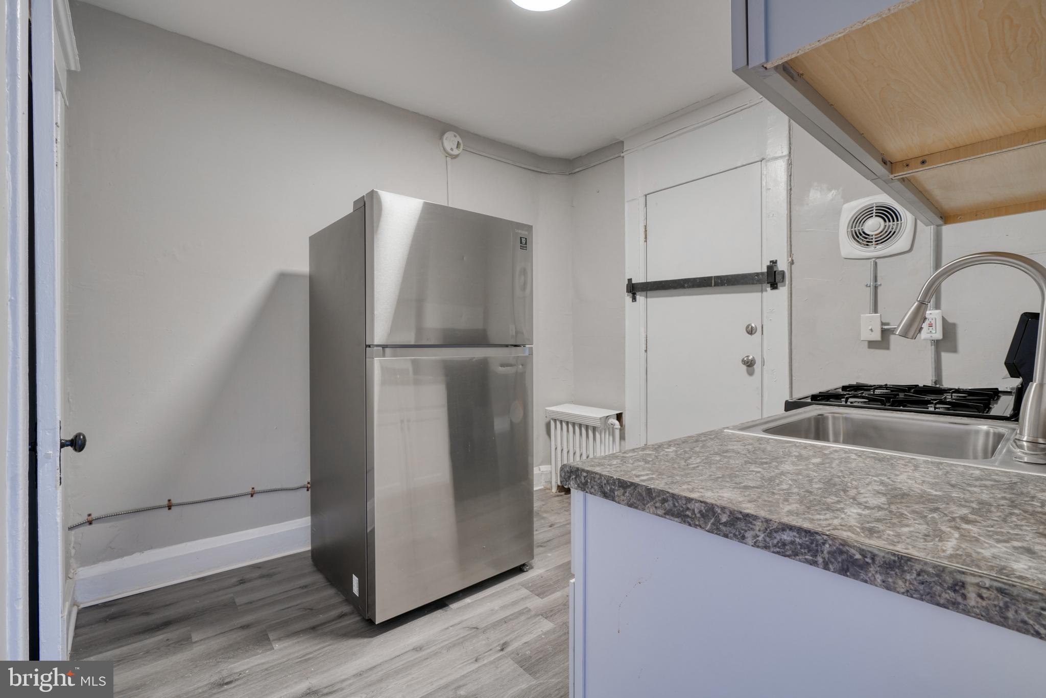 EDMONDSON VIILLAGE - Residential Lease