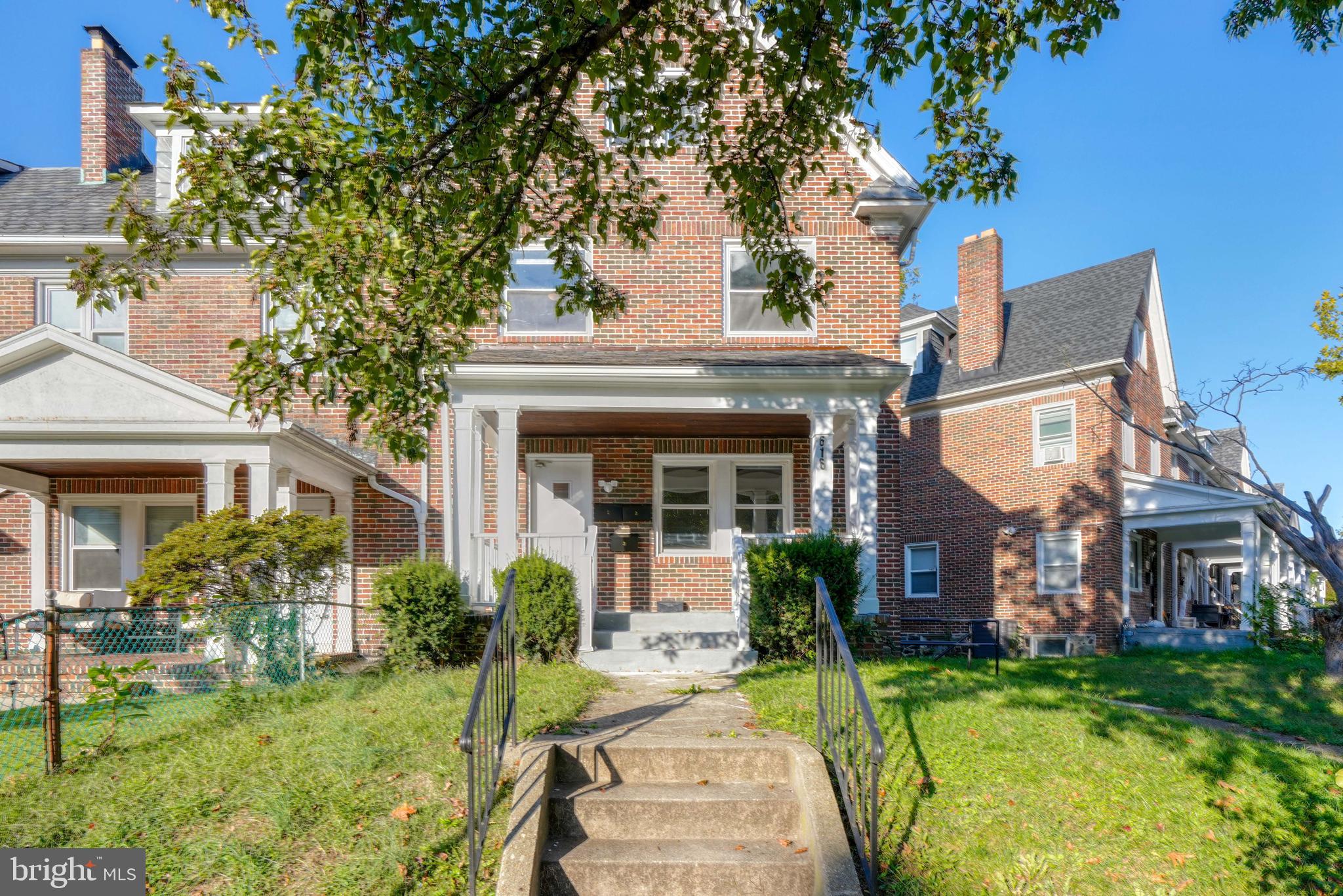 EDMONDSON VIILLAGE - Residential Lease