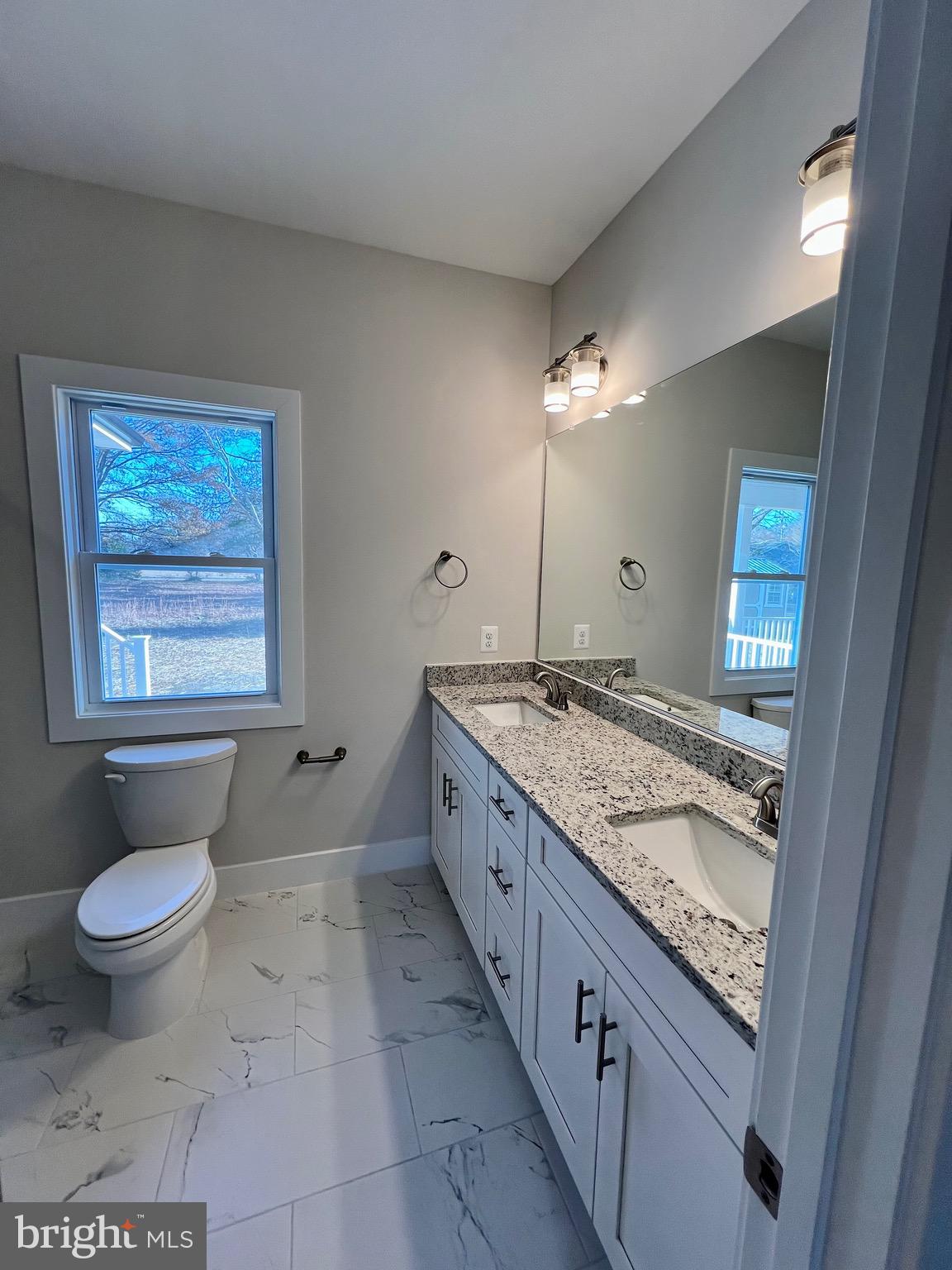 GLEBE HARBOR - Residential