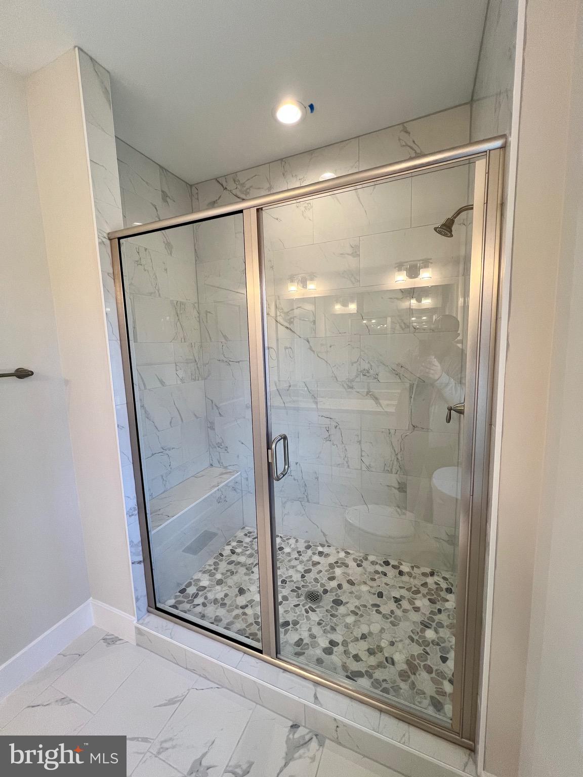 GLEBE HARBOR - Residential