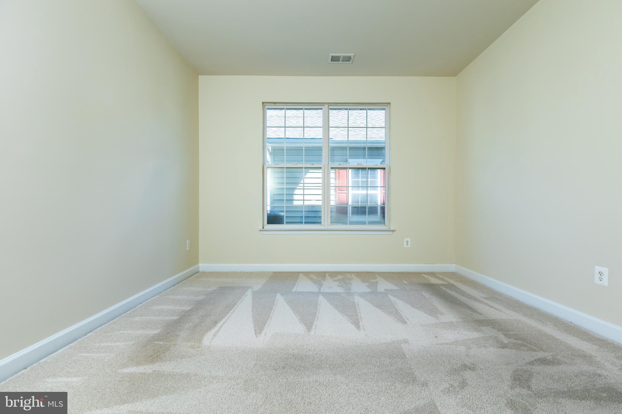 RESIDENCES AT VICTORY PROMENADE - Residential