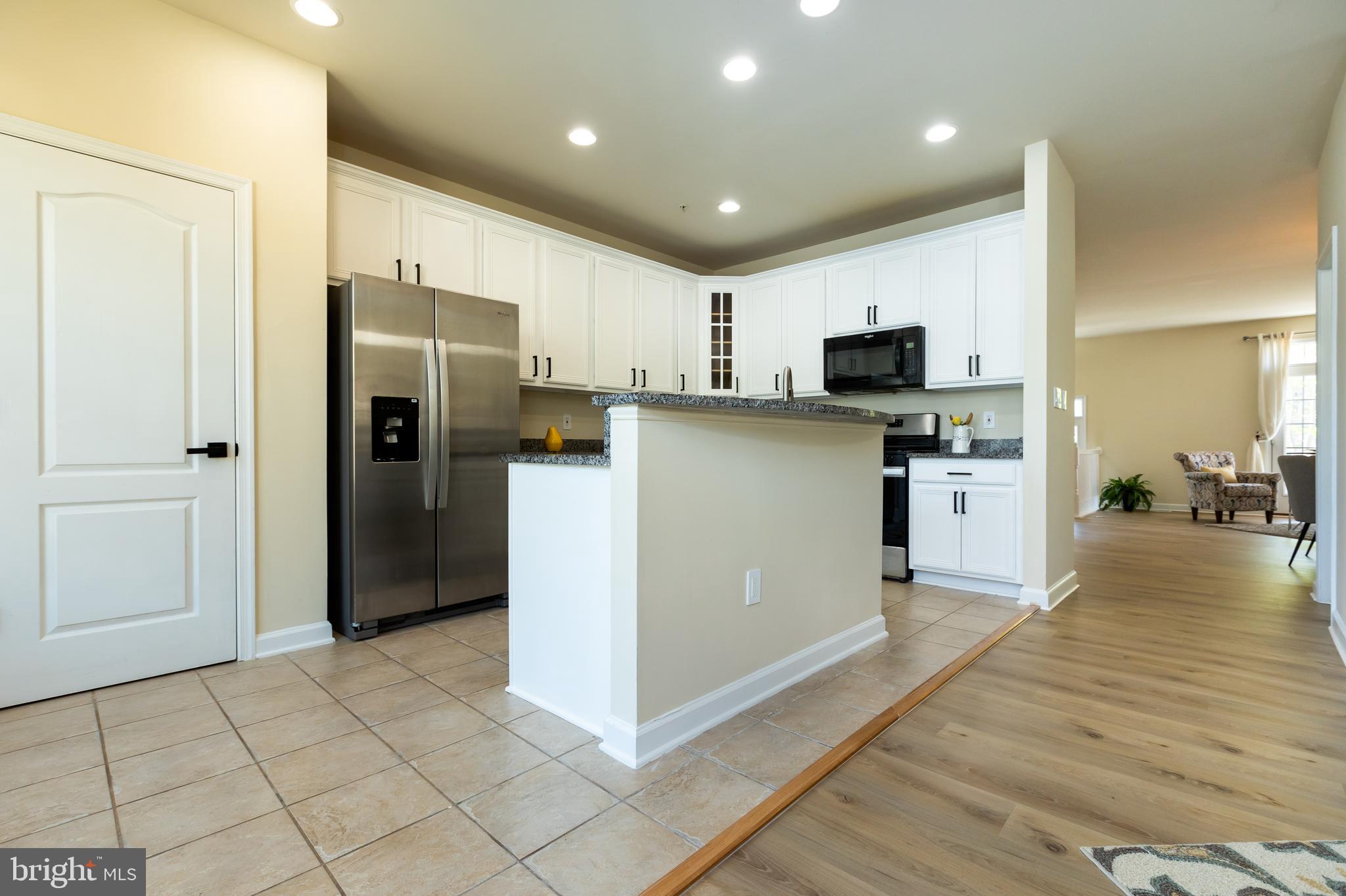 RESIDENCES AT VICTORY PROMENADE - Residential