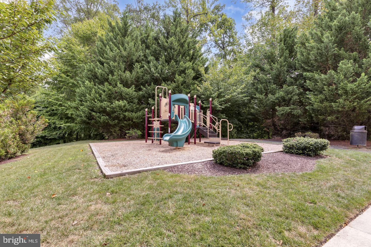 RESIDENCES AT VICTORY PROMENADE - Residential