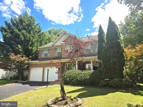 Photo of 46495 Primula Court, STERLING, VA 20165 (MLS # VALO2134240)