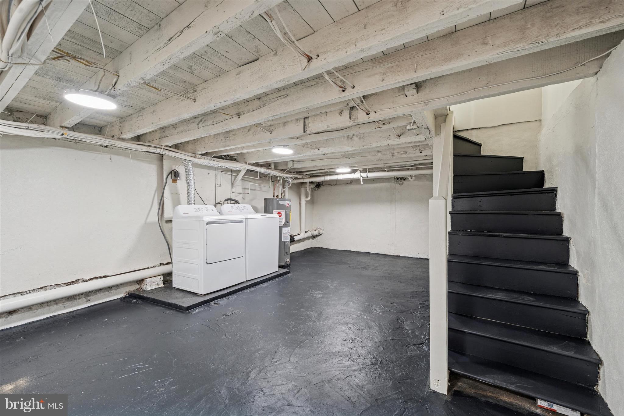 OLDE KENSINGTON - Residential