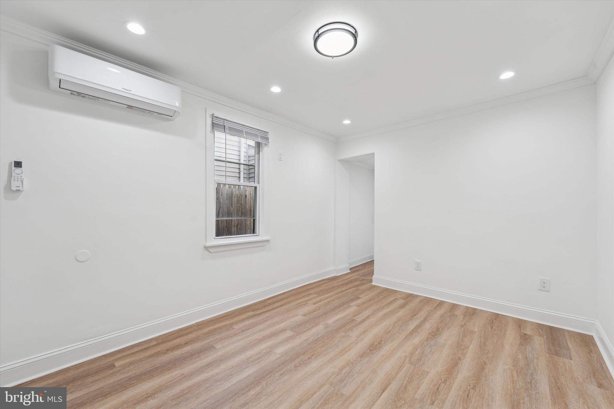 OLDE KENSINGTON - Residential