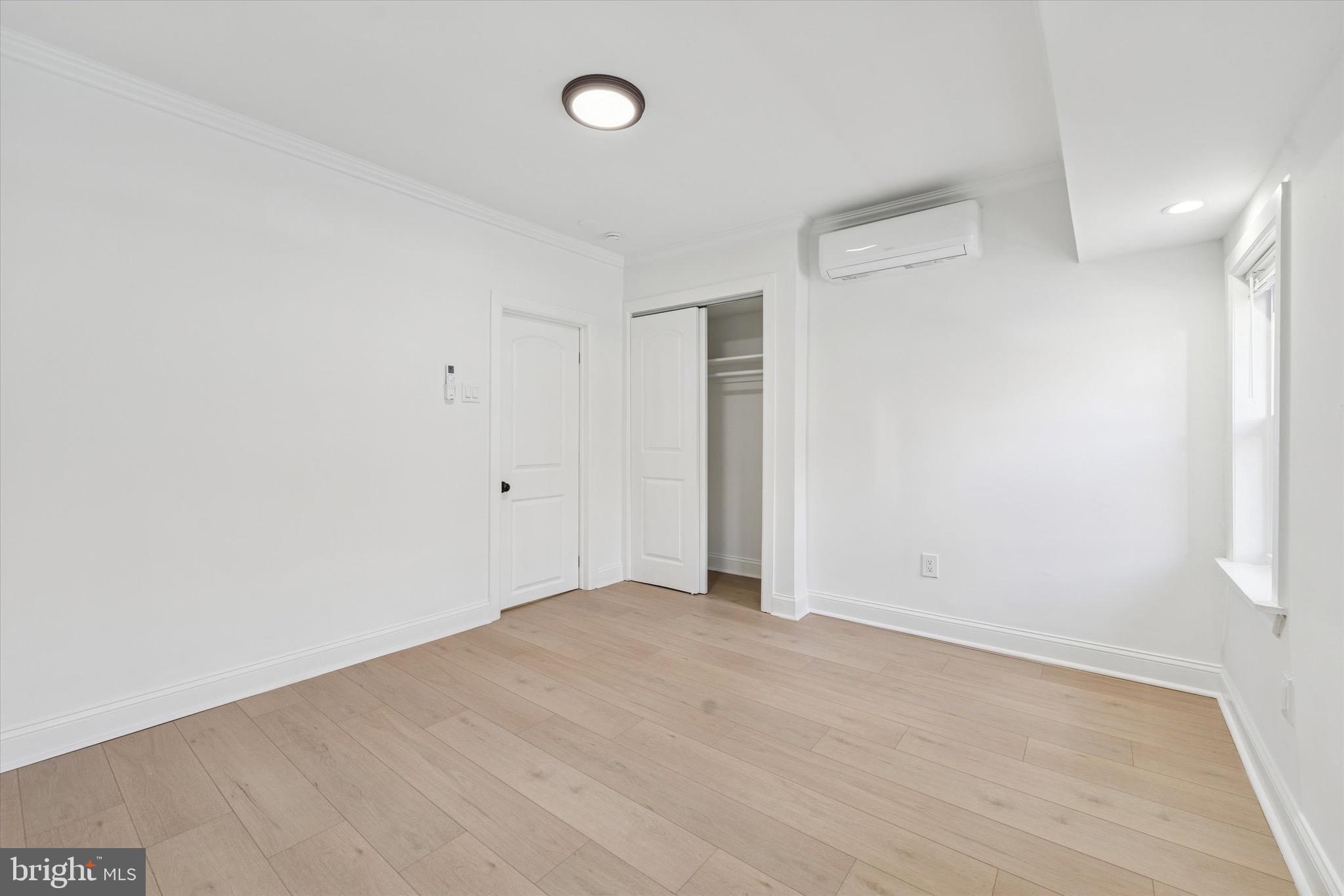 OLDE KENSINGTON - Residential