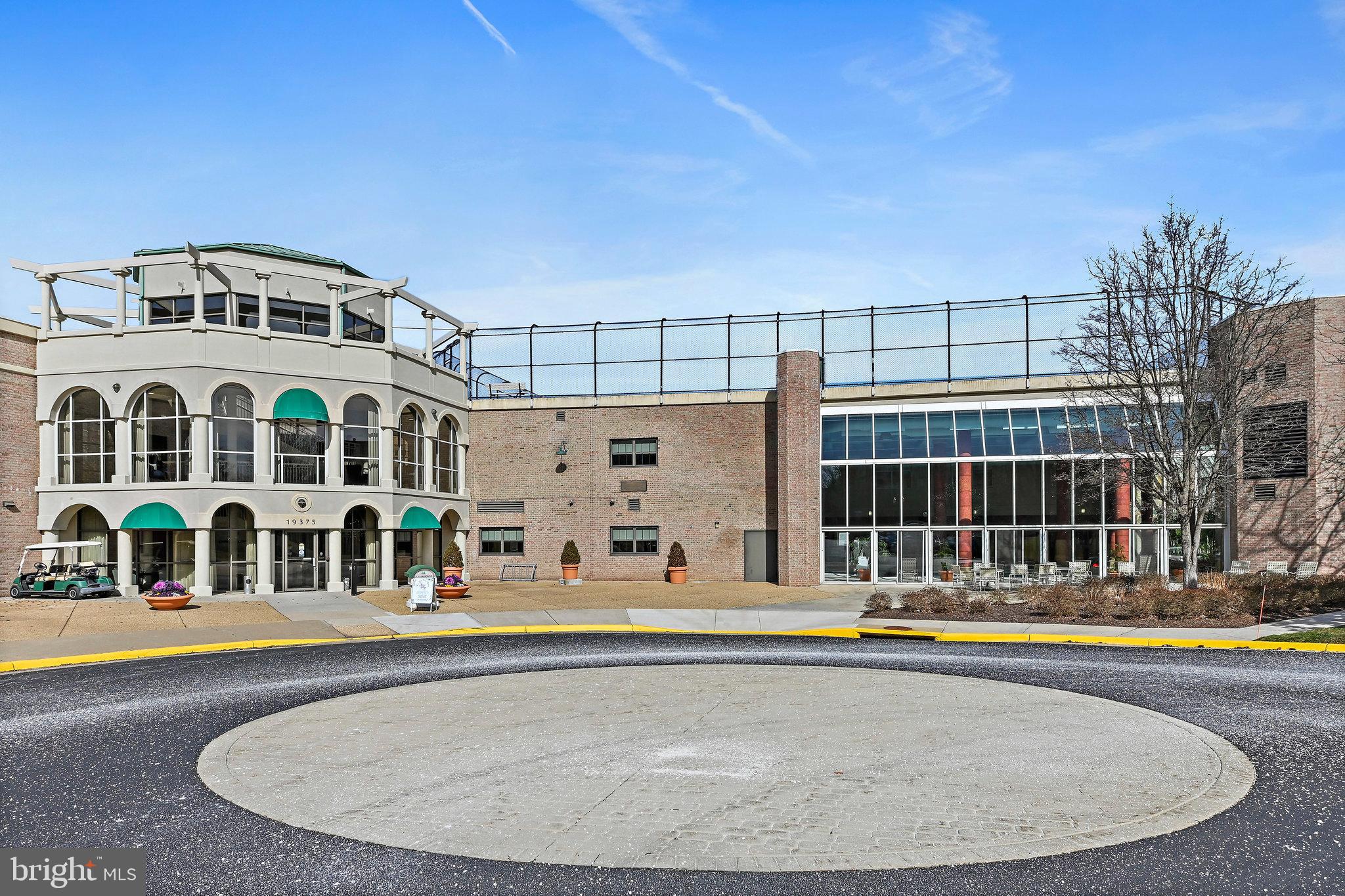 RIVERVIEW AT LANSDOWNE WOODS - Residential