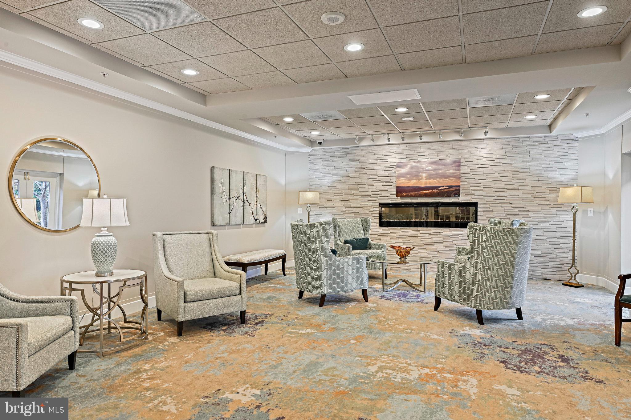 RIVERVIEW AT LANSDOWNE WOODS - Residential