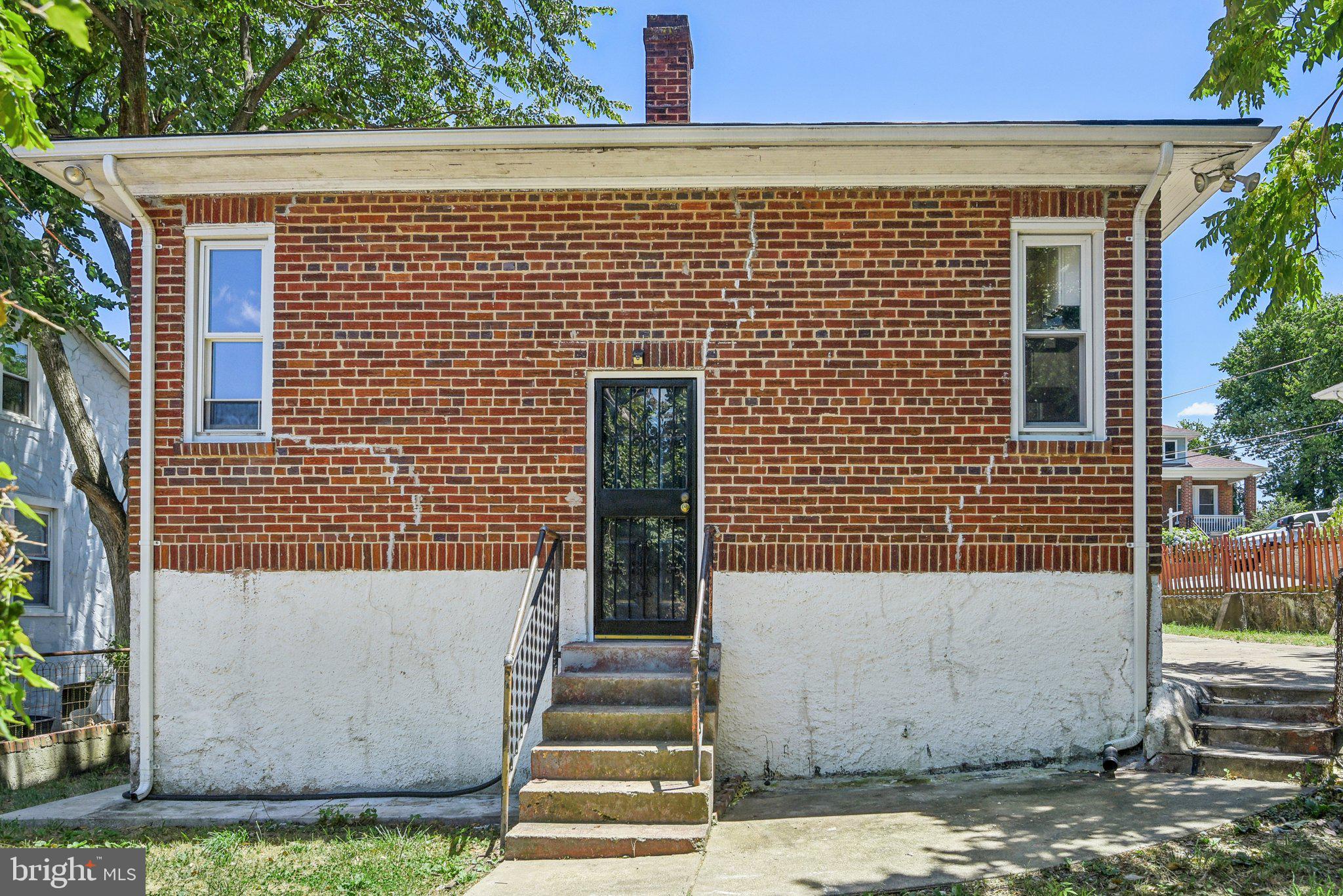 CAPITOL HEIGHTS - Residential