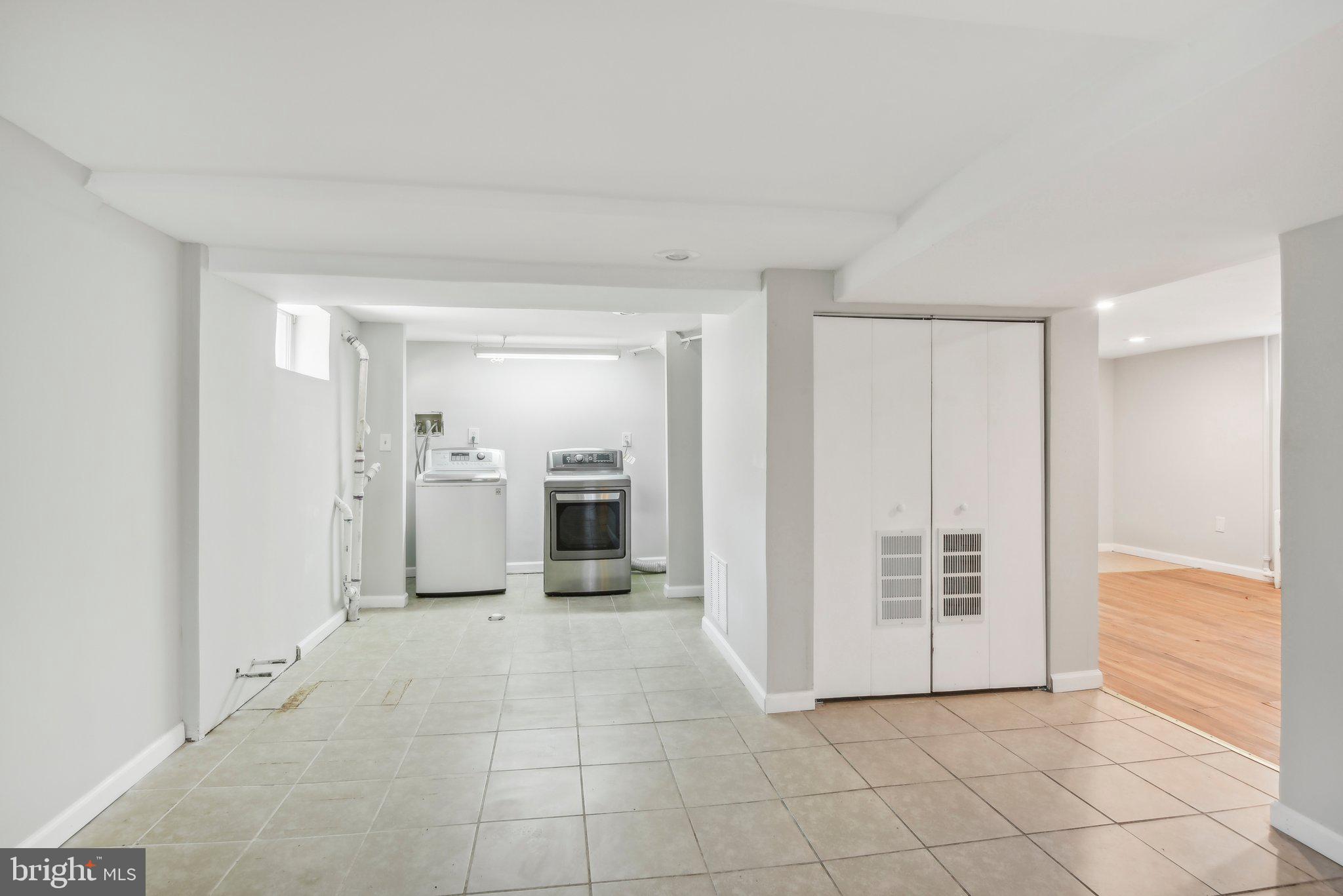 CAPITOL HEIGHTS - Residential