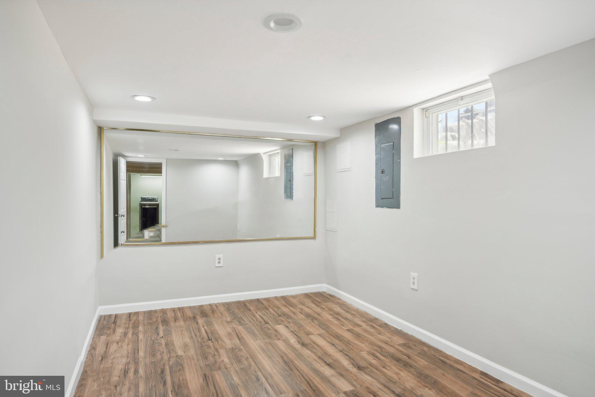 CAPITOL HEIGHTS - Residential