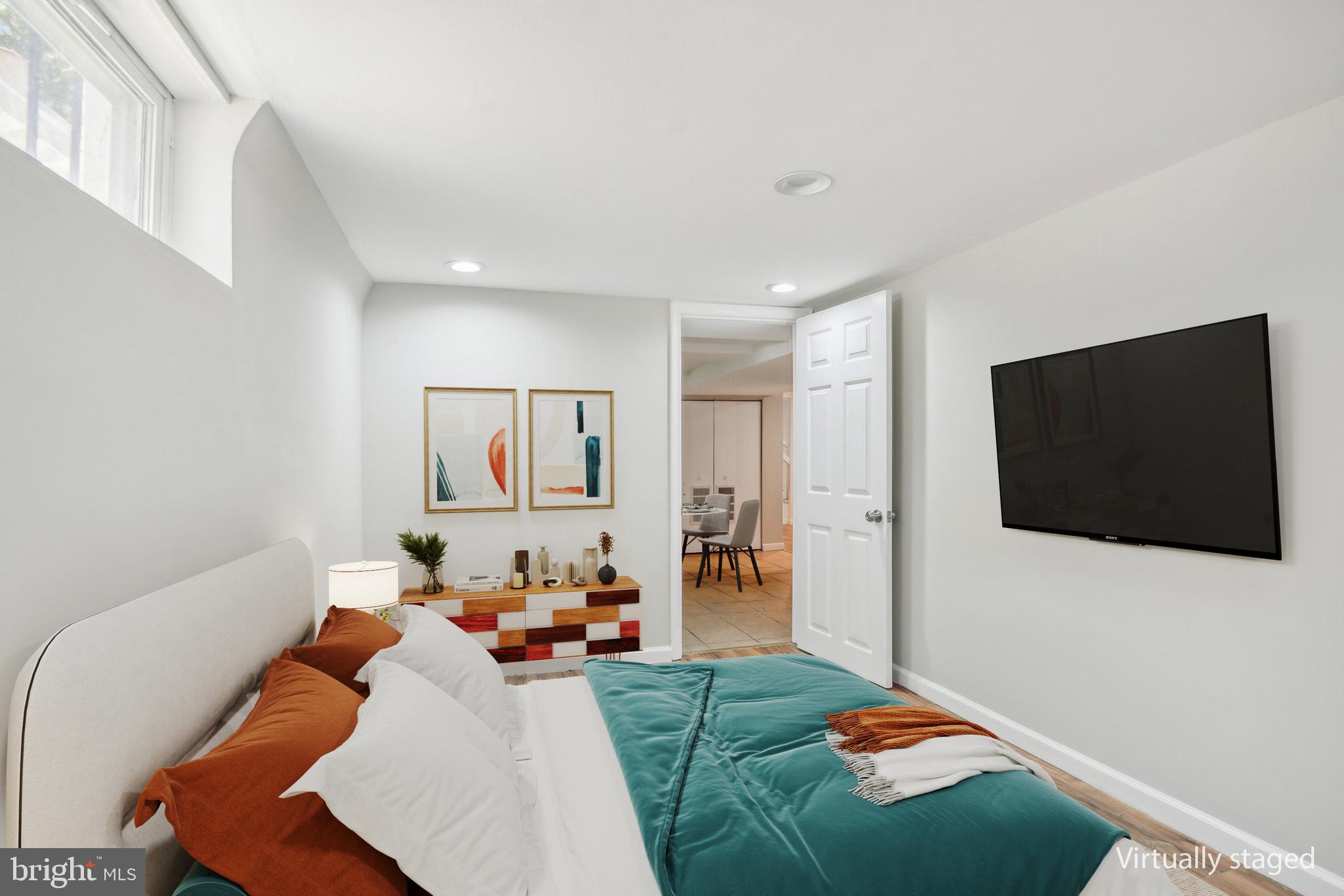 CAPITOL HEIGHTS - Residential