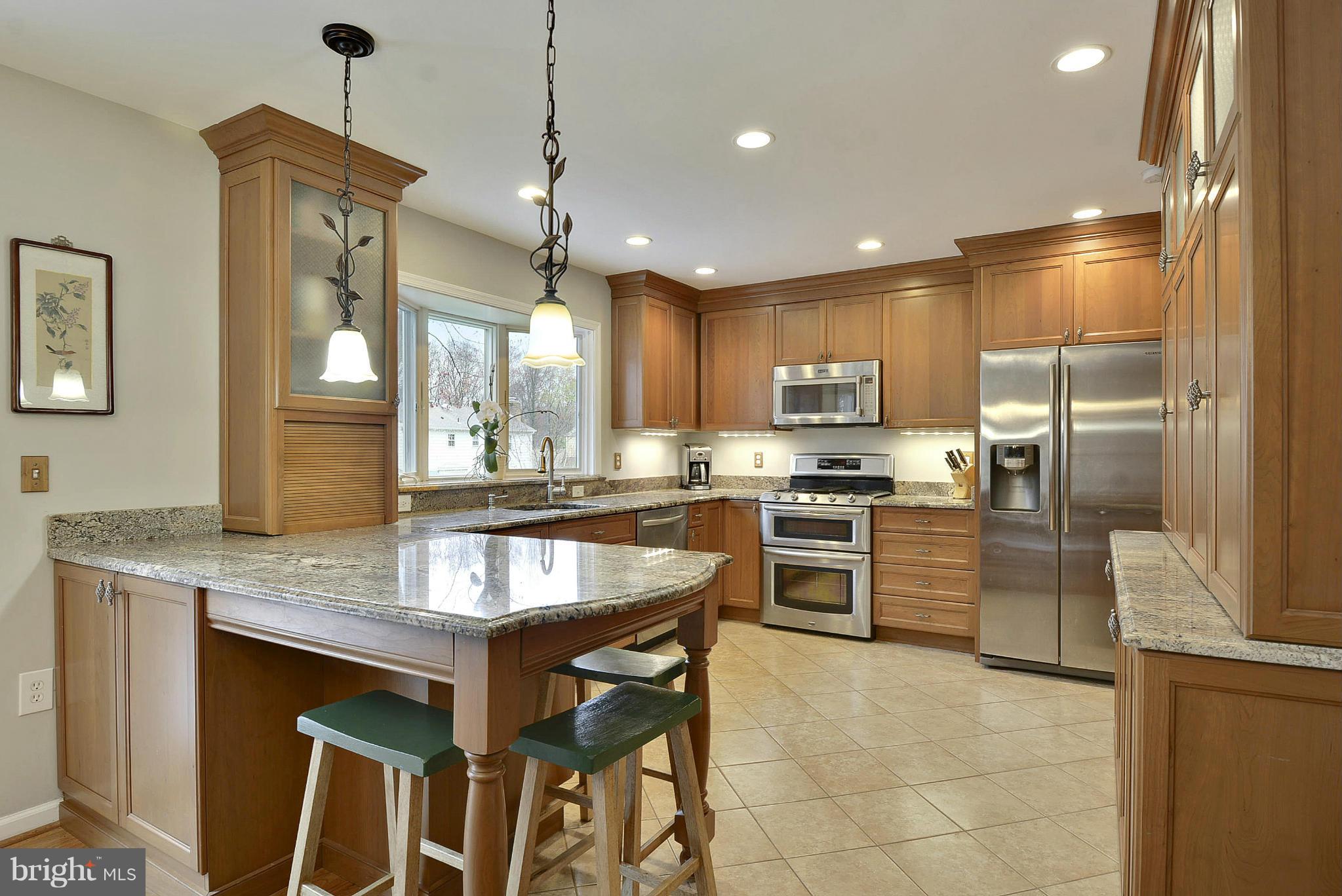 STRATFORD ON THE POTOMAC - Residential