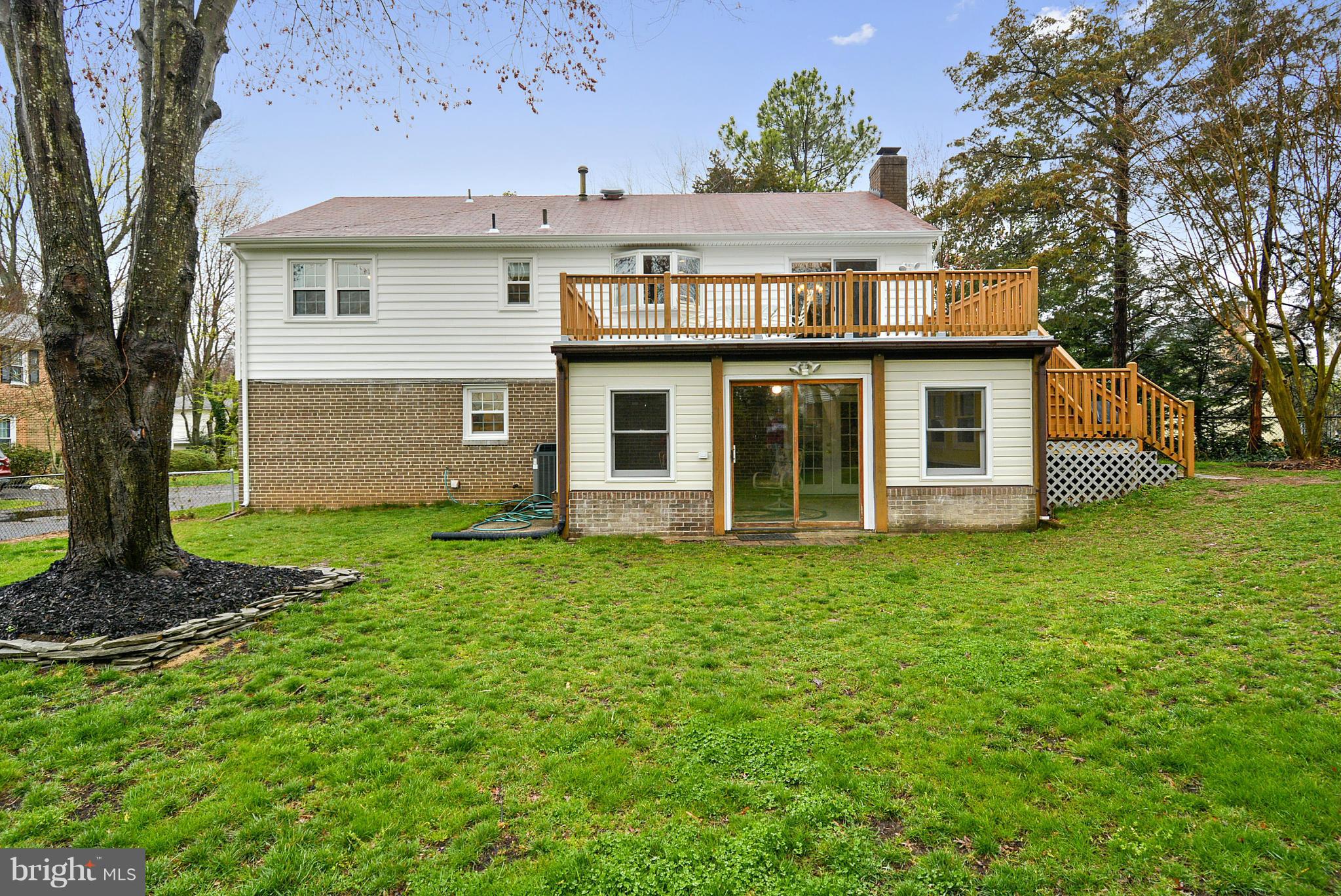 STRATFORD ON THE POTOMAC - Residential