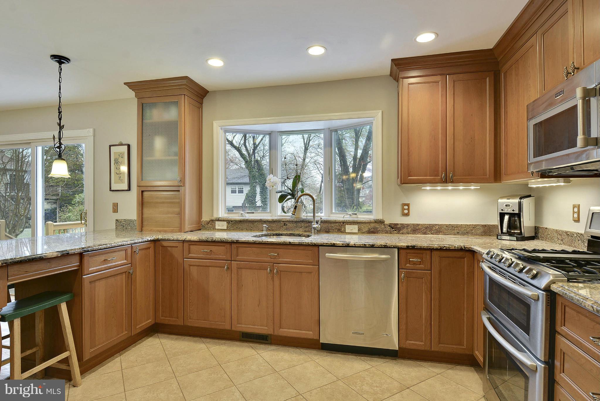 STRATFORD ON THE POTOMAC - Residential