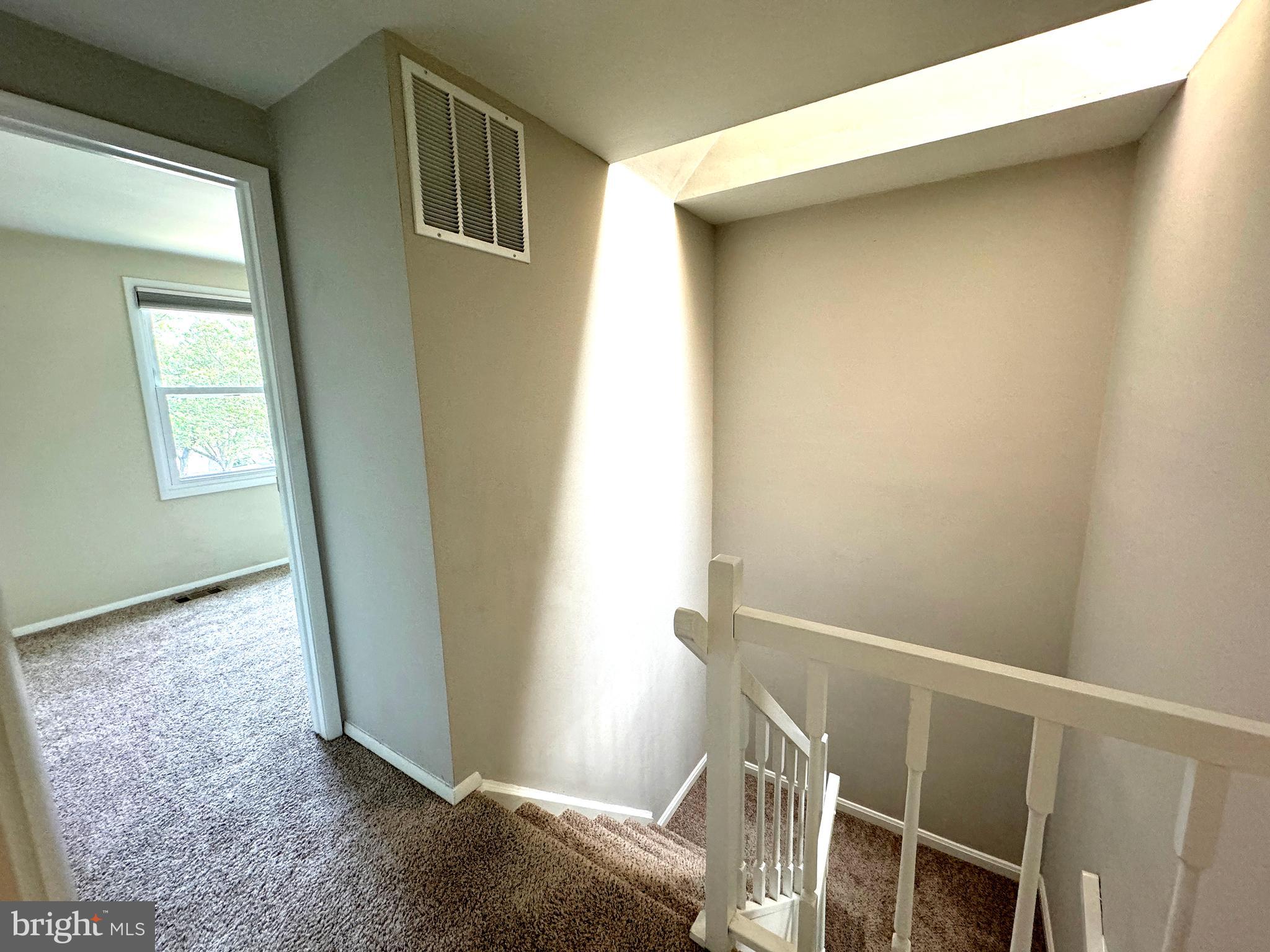 MILL CREEK SOUTH - Residential Lease