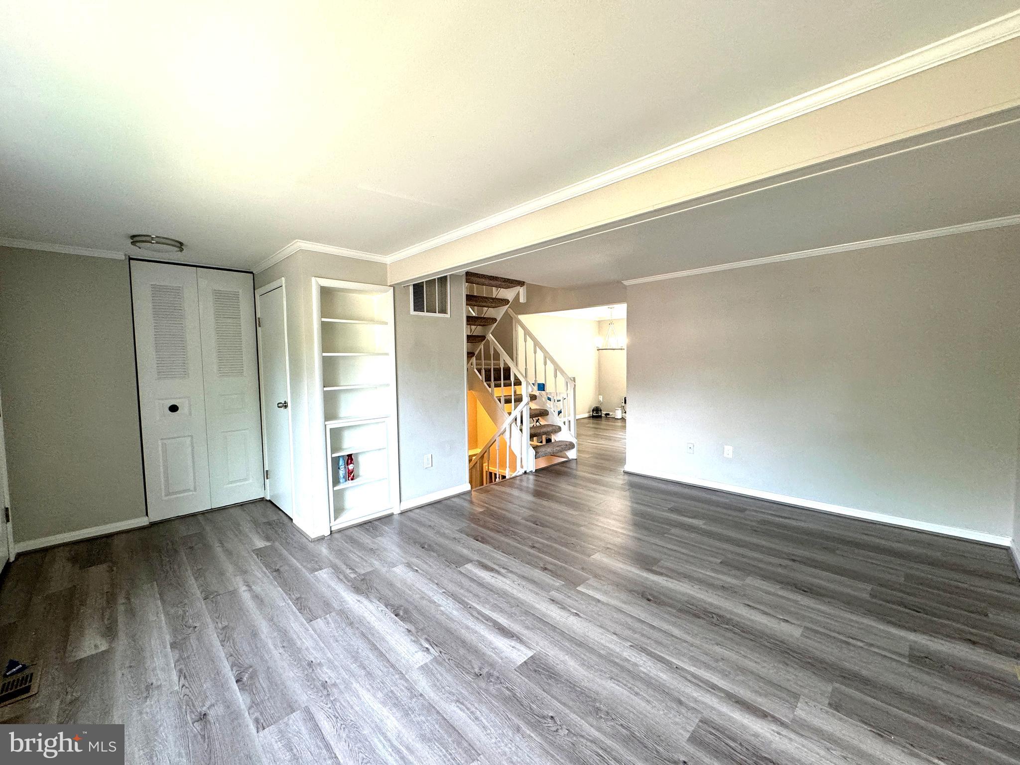 MILL CREEK SOUTH - Residential Lease