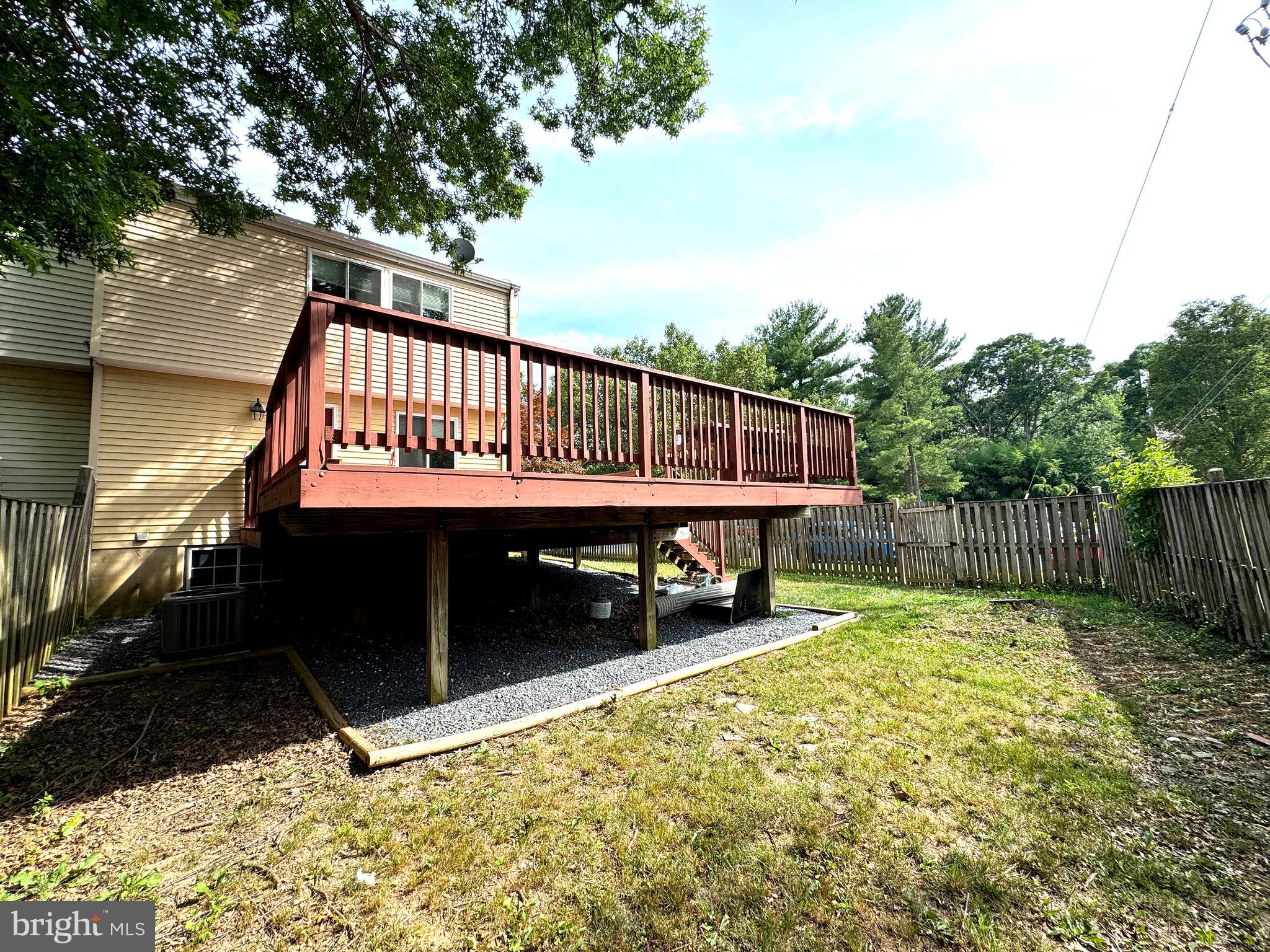 MILL CREEK SOUTH - Residential Lease