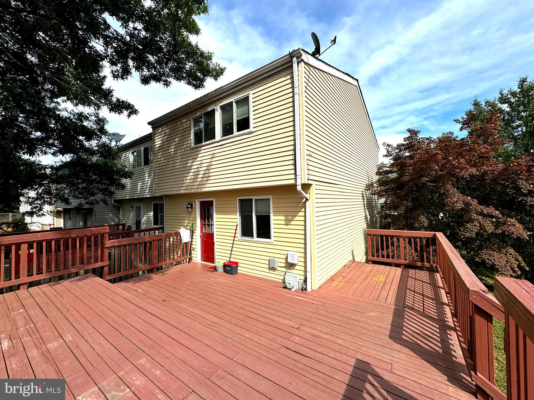 MILL CREEK SOUTH - Residential Lease