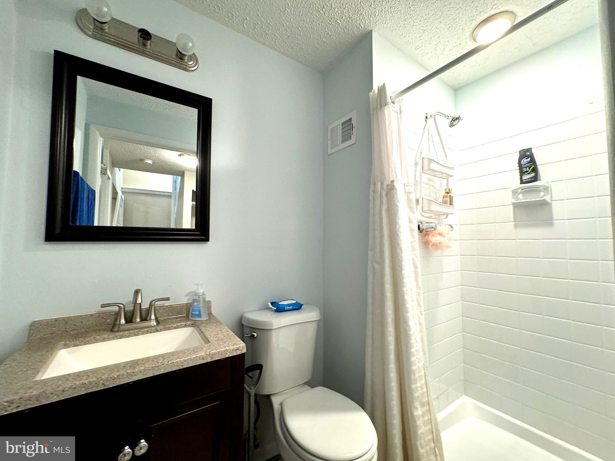 MILL CREEK SOUTH - Residential Lease