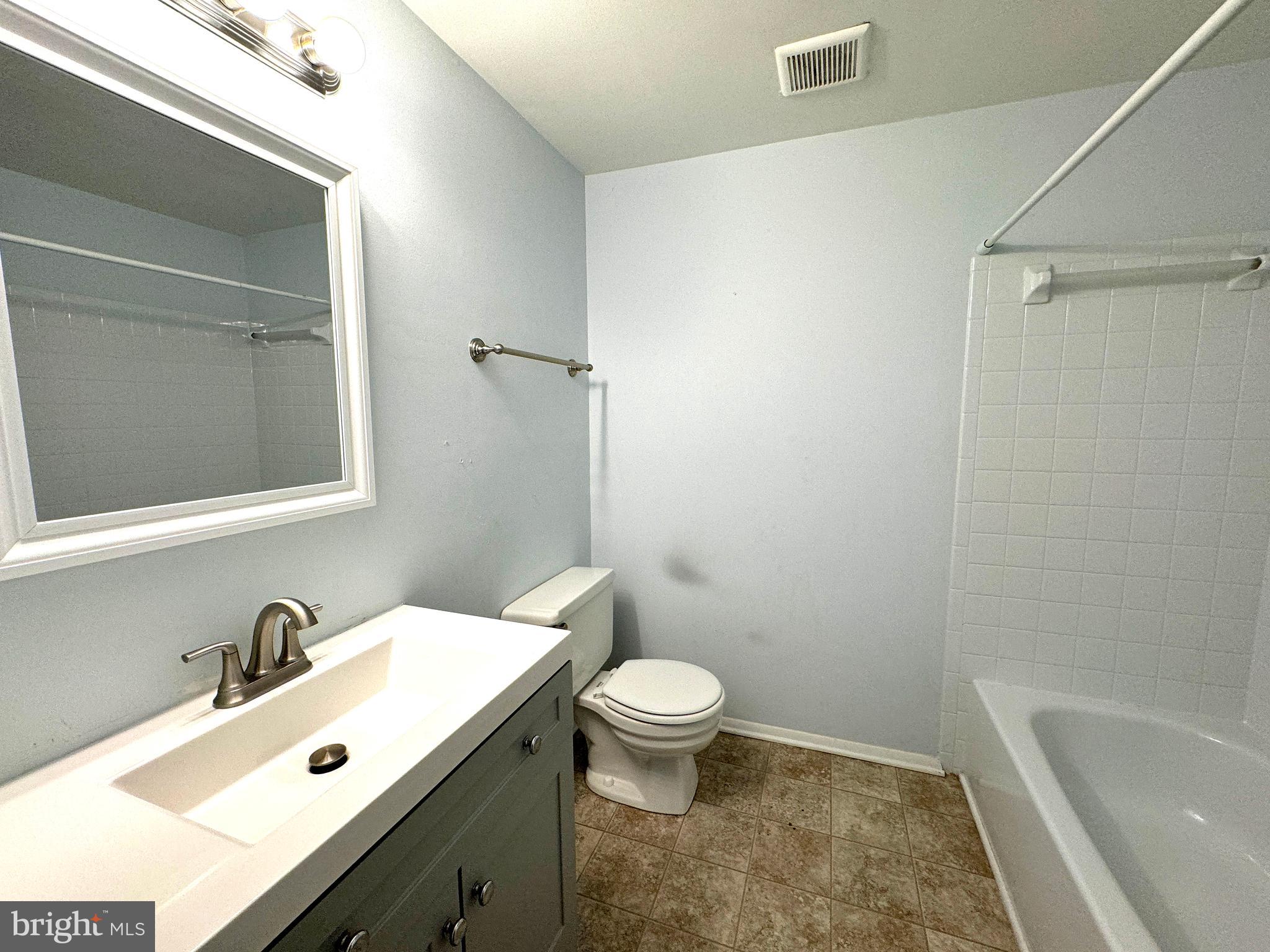 MILL CREEK SOUTH - Residential Lease