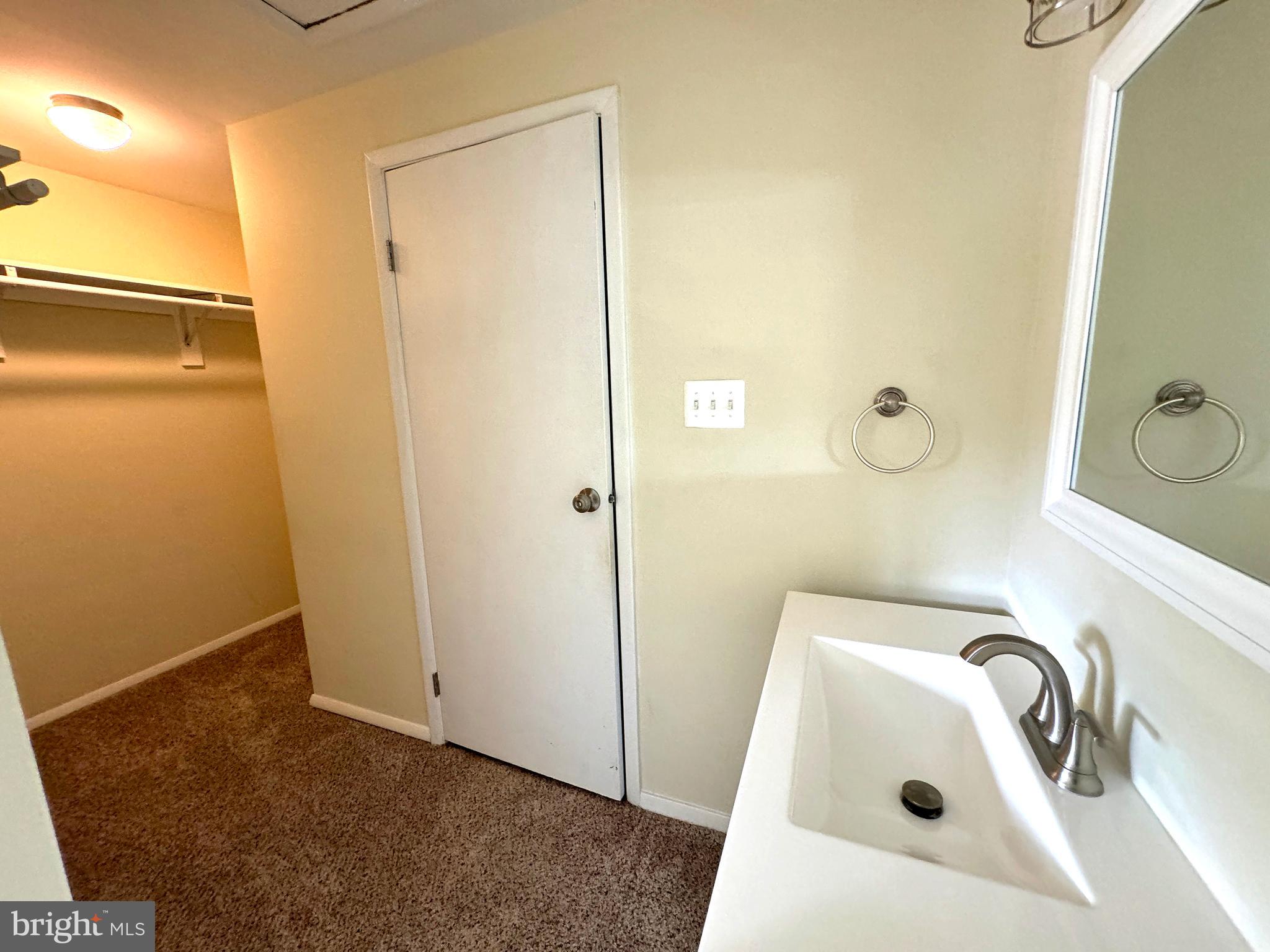 MILL CREEK SOUTH - Residential Lease