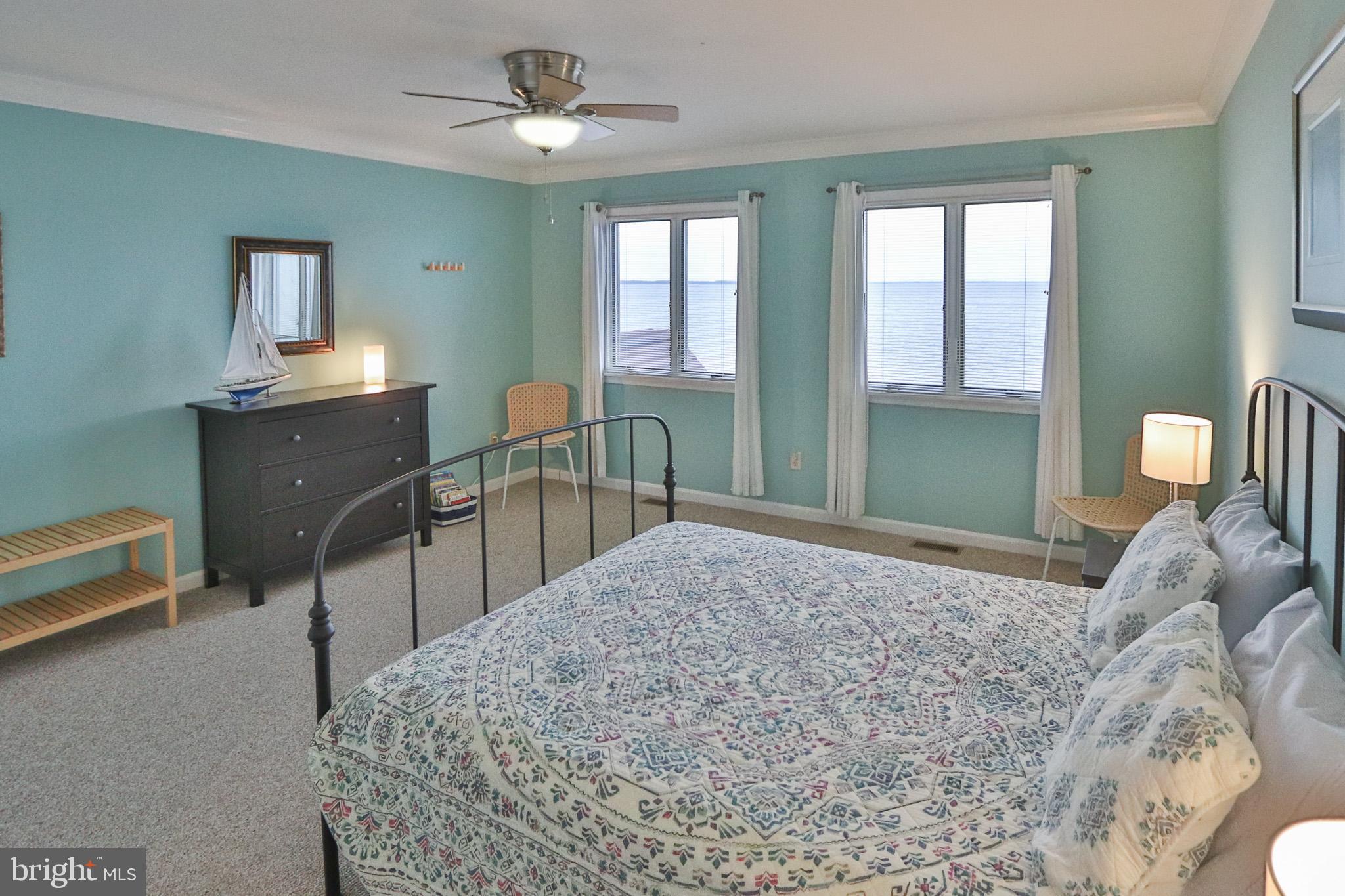 QUEENS LANDING - Residential