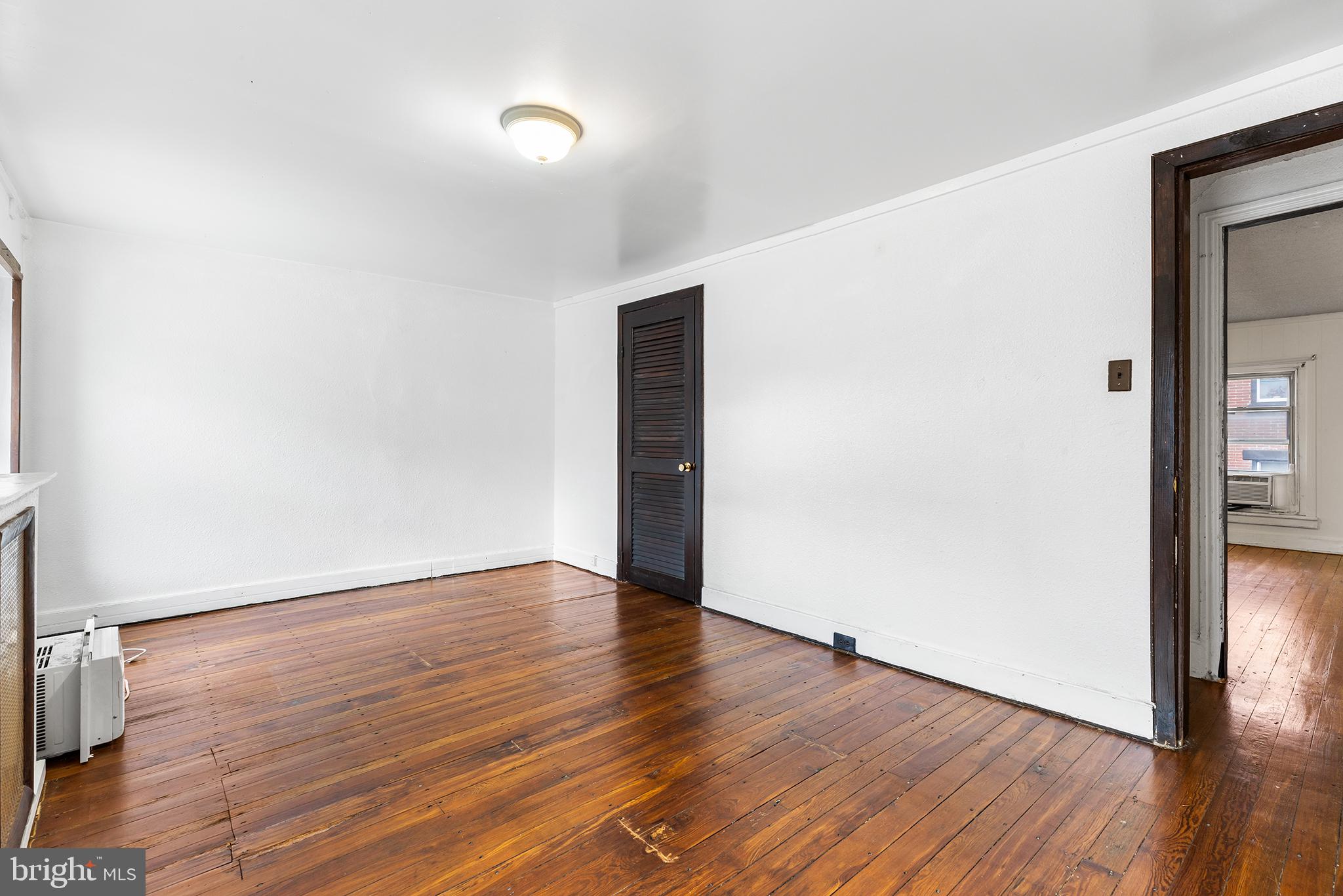 MANAYUNK - Residential Income