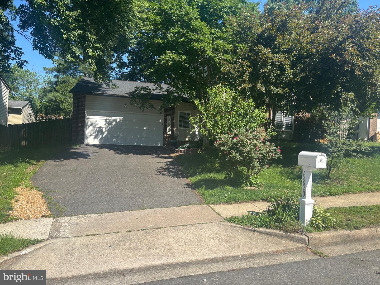 6820 VANTAGE DRIVE