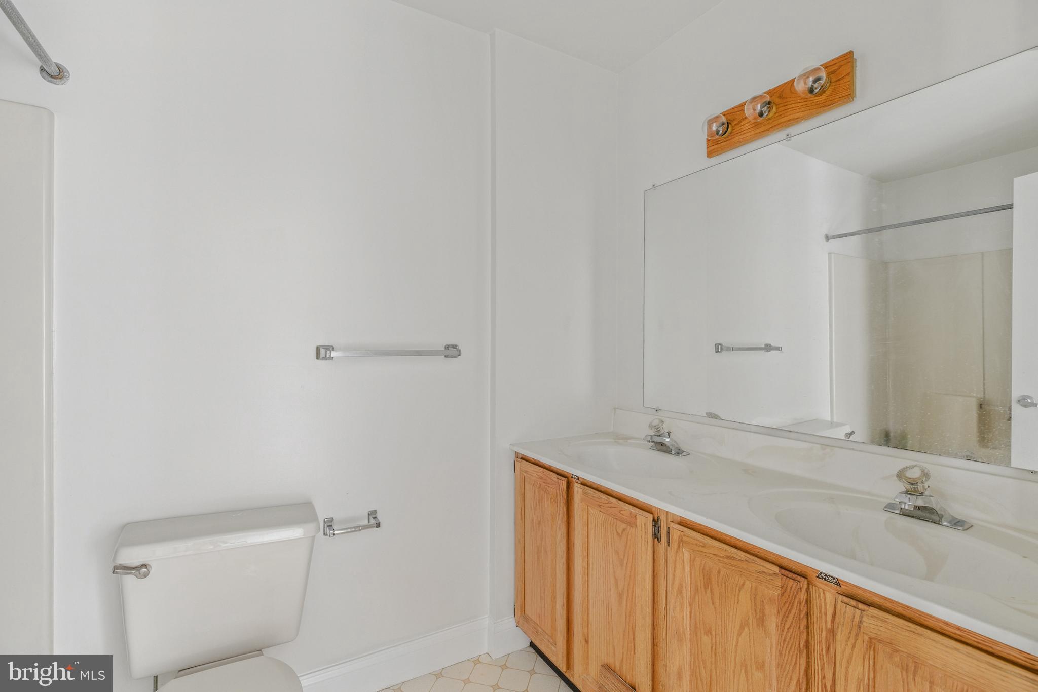 LAKEWOOD EST SUB - Residential