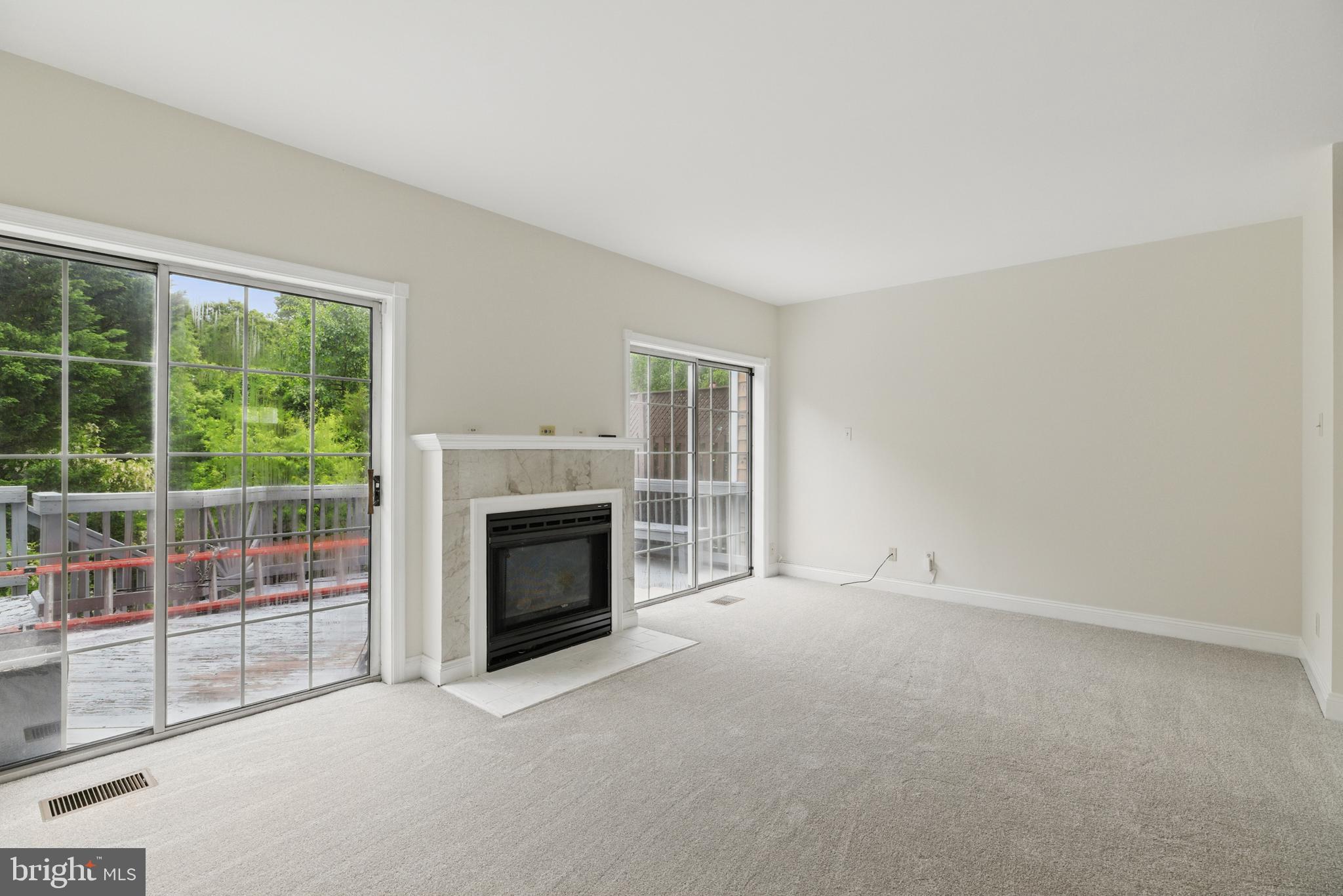 LAKEWOOD EST SUB - Residential