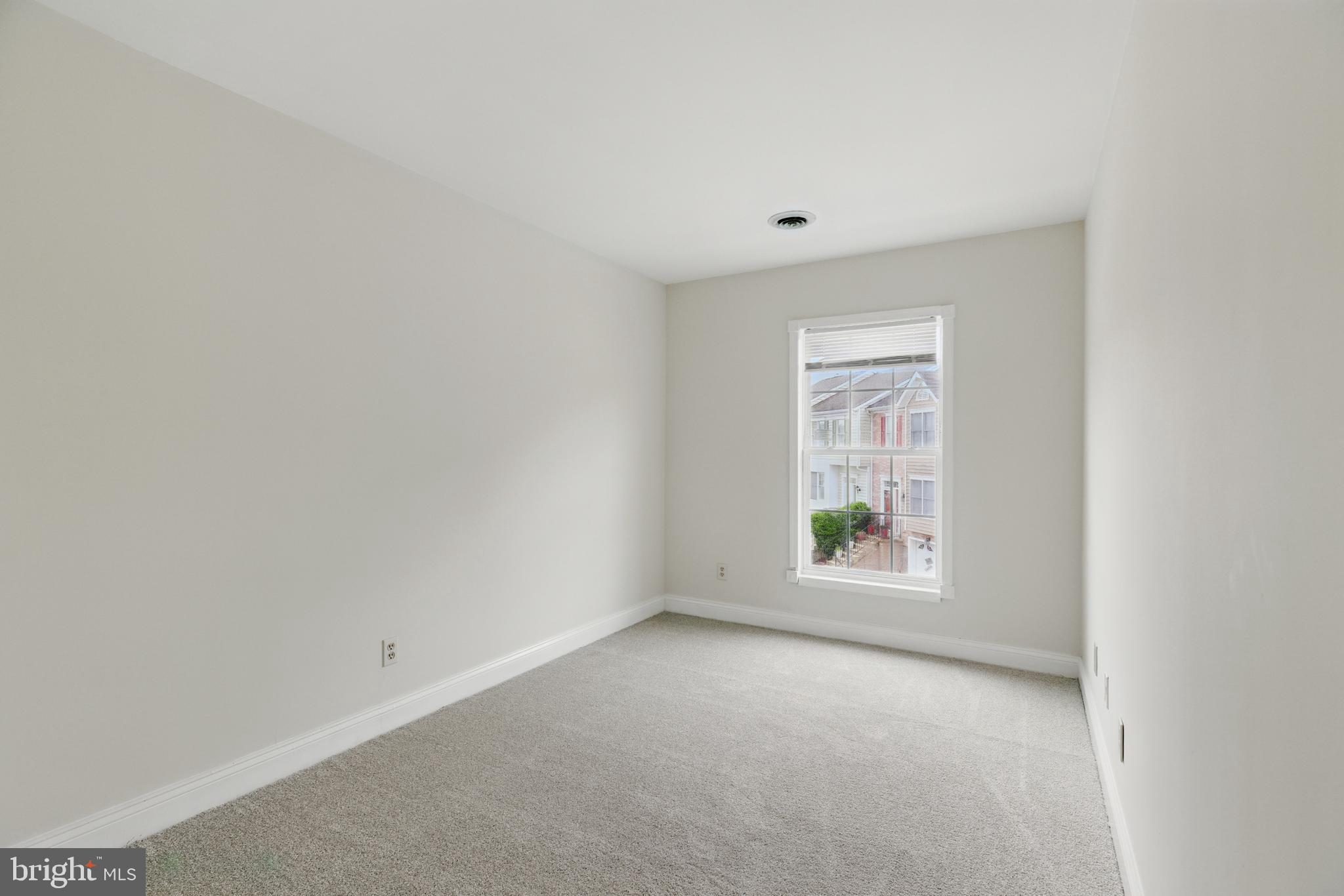 LAKEWOOD EST SUB - Residential