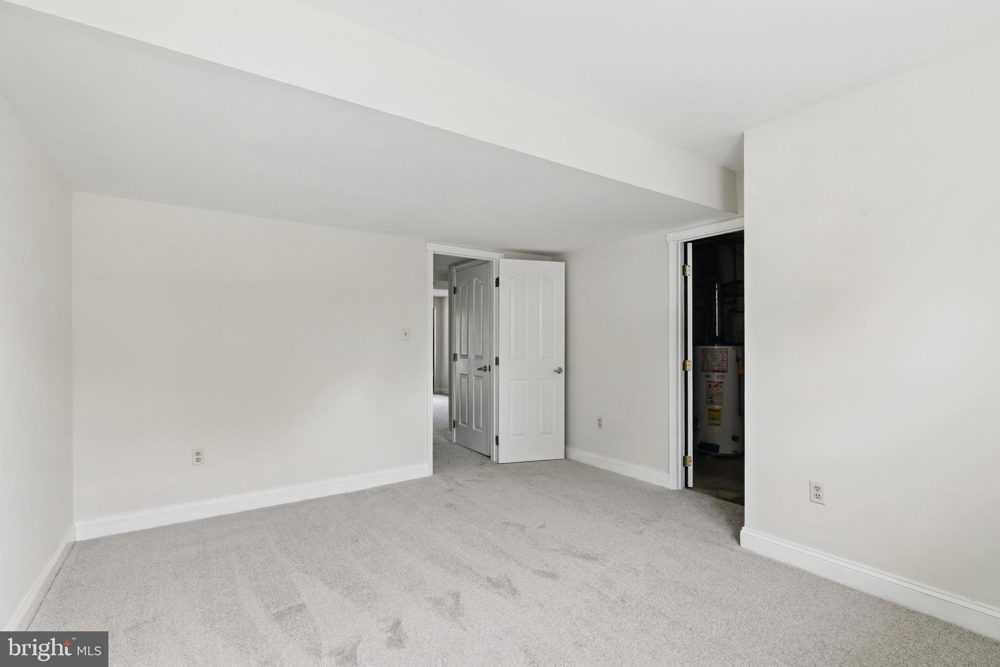 LAKEWOOD EST SUB - Residential