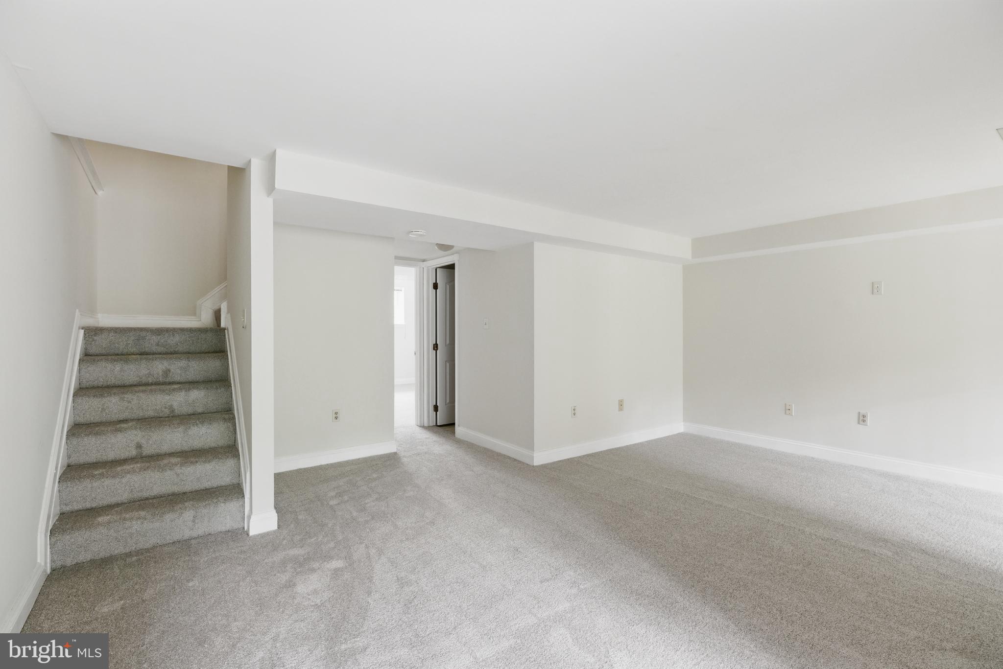 LAKEWOOD EST SUB - Residential