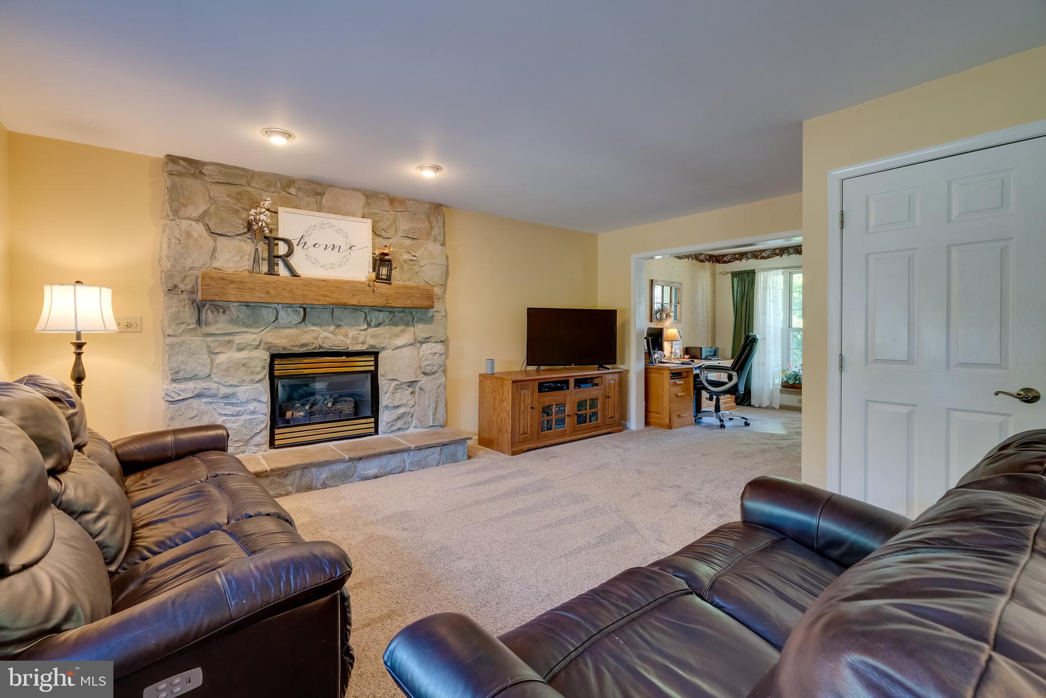 HEATHERFIELD - Residential