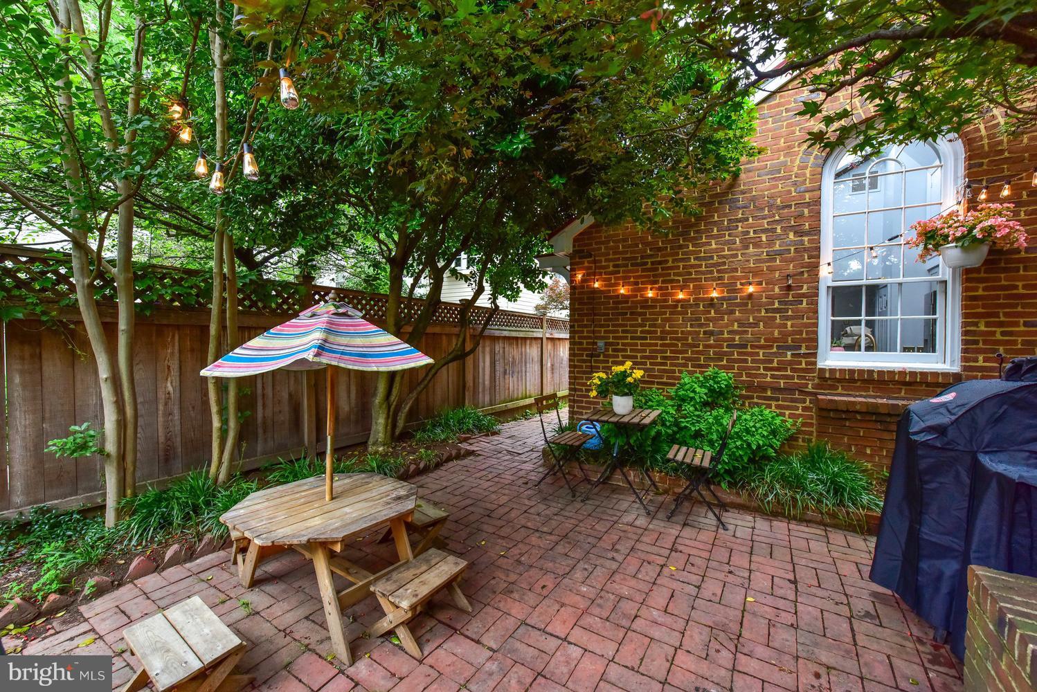 OLD TOWN - Residential