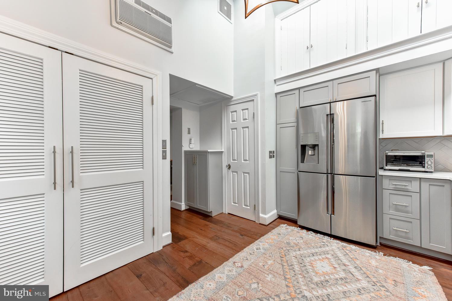 OLD TOWN - Residential